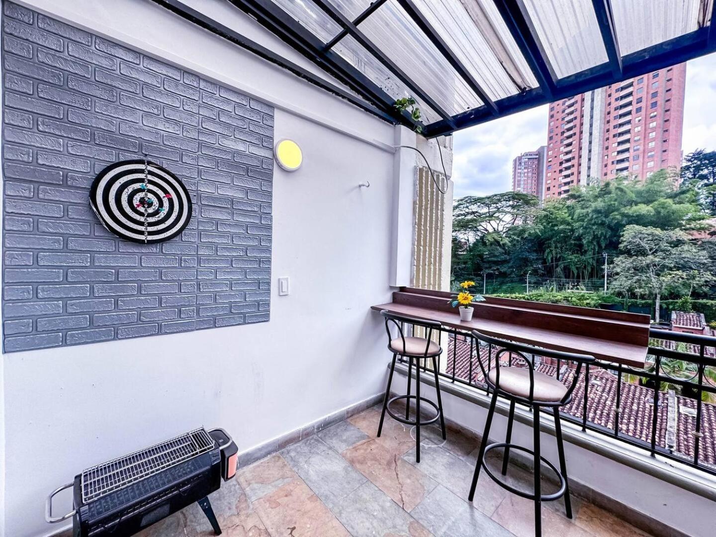 Apartamento 3br 240 M Ac Pool El Tesoro Medellín