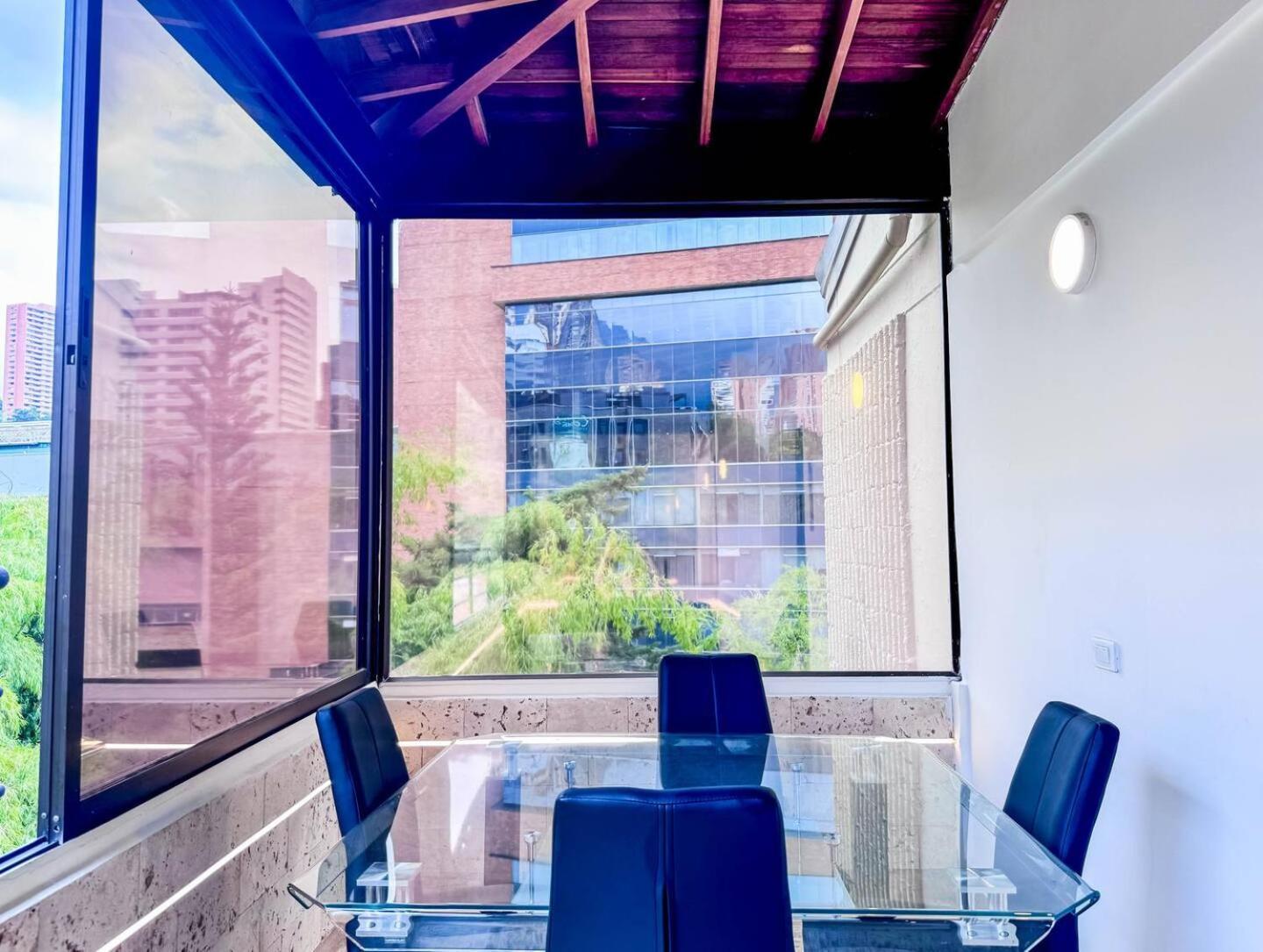 3br 240 M Ac Pool El Tesoro Medellín
