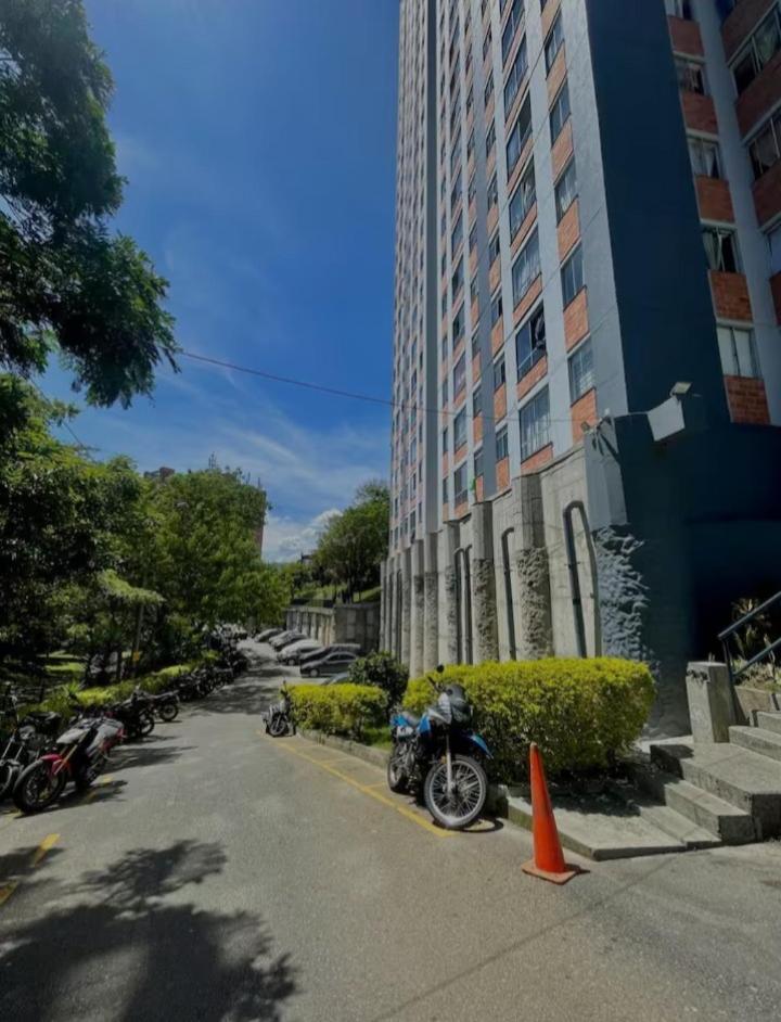 Vistas Lindas Cerca Centro Apartamento *
