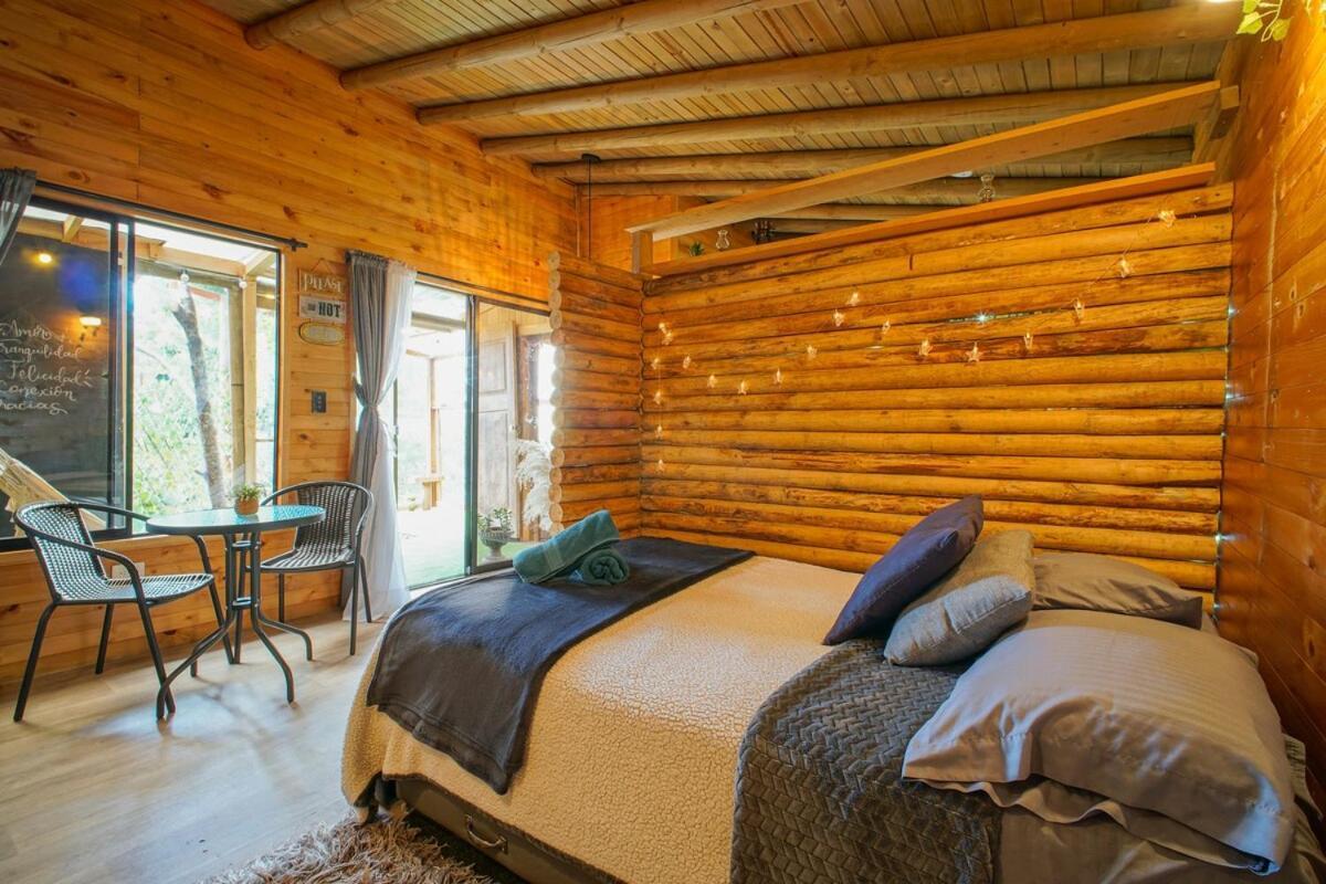 Con Jacuzzi, Masaje En Sitio Opcional Y Chimenea Romantica-santa Elena