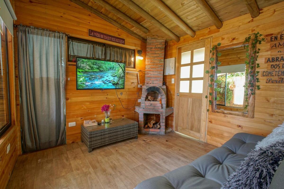 Con Jacuzzi, Masaje En Sitio Opcional Y Chimenea Romantica-santa Elena