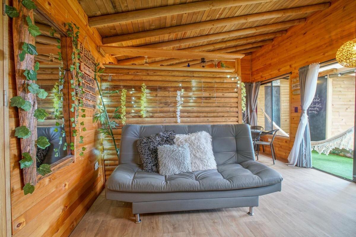 Chalet Con Jacuzzi, Masaje En Sitio Opcional Y Chimenea Romantica-santa Elena