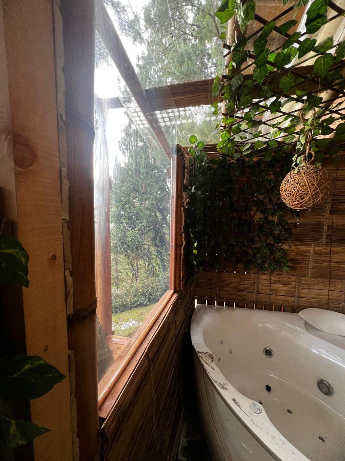 Con Jacuzzi, Masaje En Sitio Opcional Y Chimenea Romantica-santa Elena