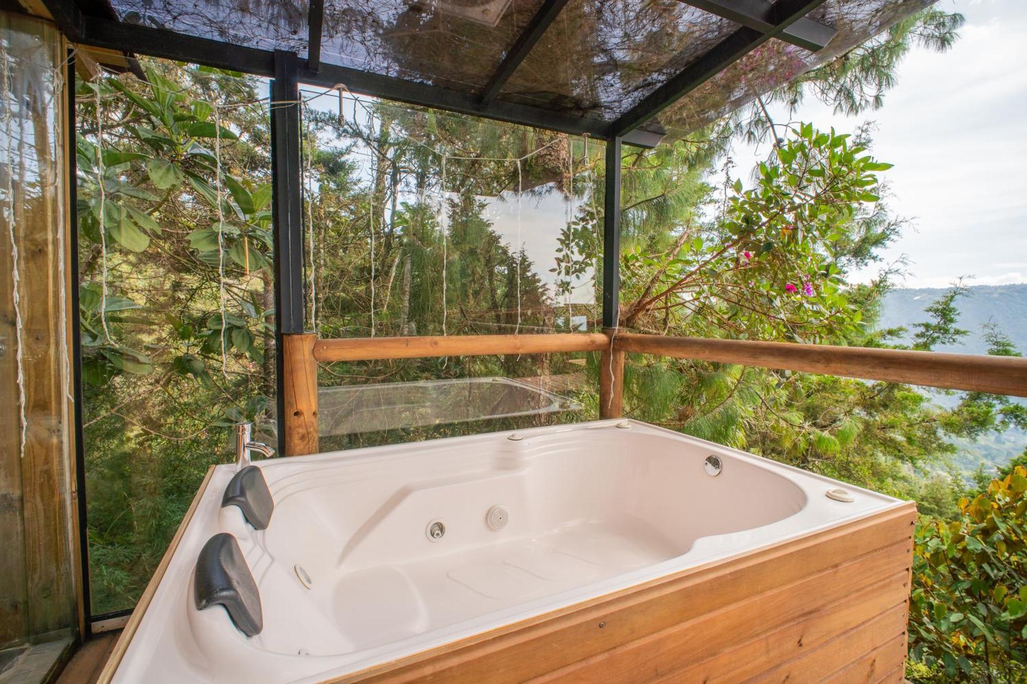 Glamping, Jacuzzi, Malla Catamaran Y Desayuno En Santa Elena Luxury tent