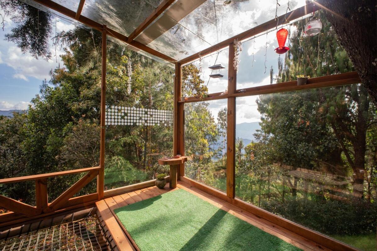 Chalet Con Jacuzzi, Masaje En Sitio Opcional Y Chimenea Romantica-santa Elena *