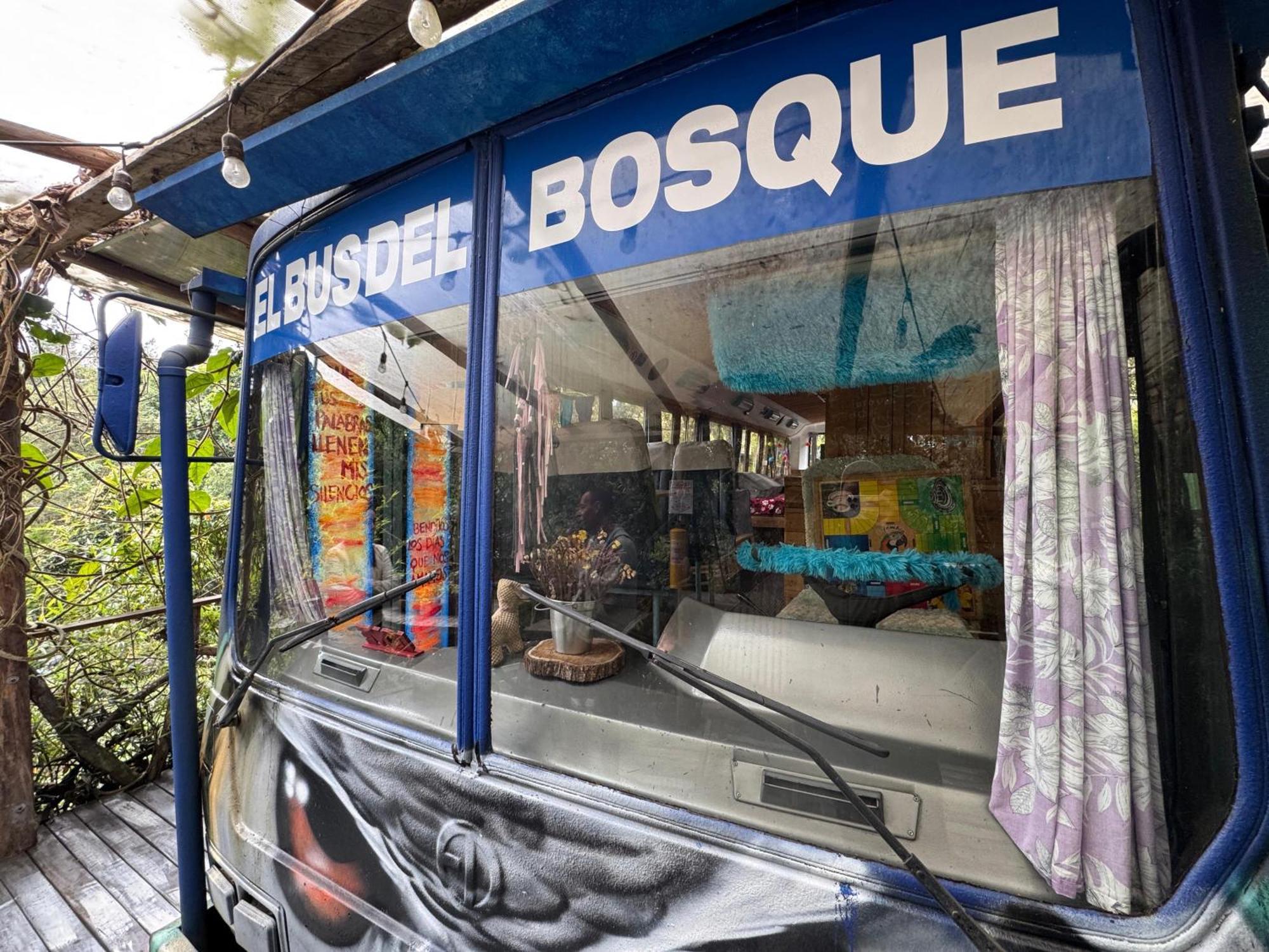 El Bus Del Bosque Camping *