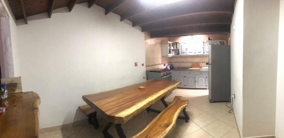 Hostal Jungle House Medellín