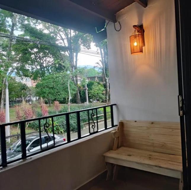 Hostal Jungle House *