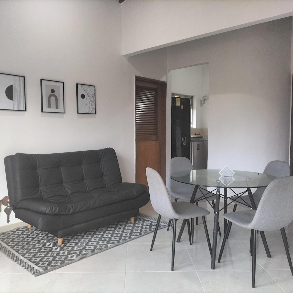 Apartamento Centrally Located And Cozy With 900 Mb Internet Medellín