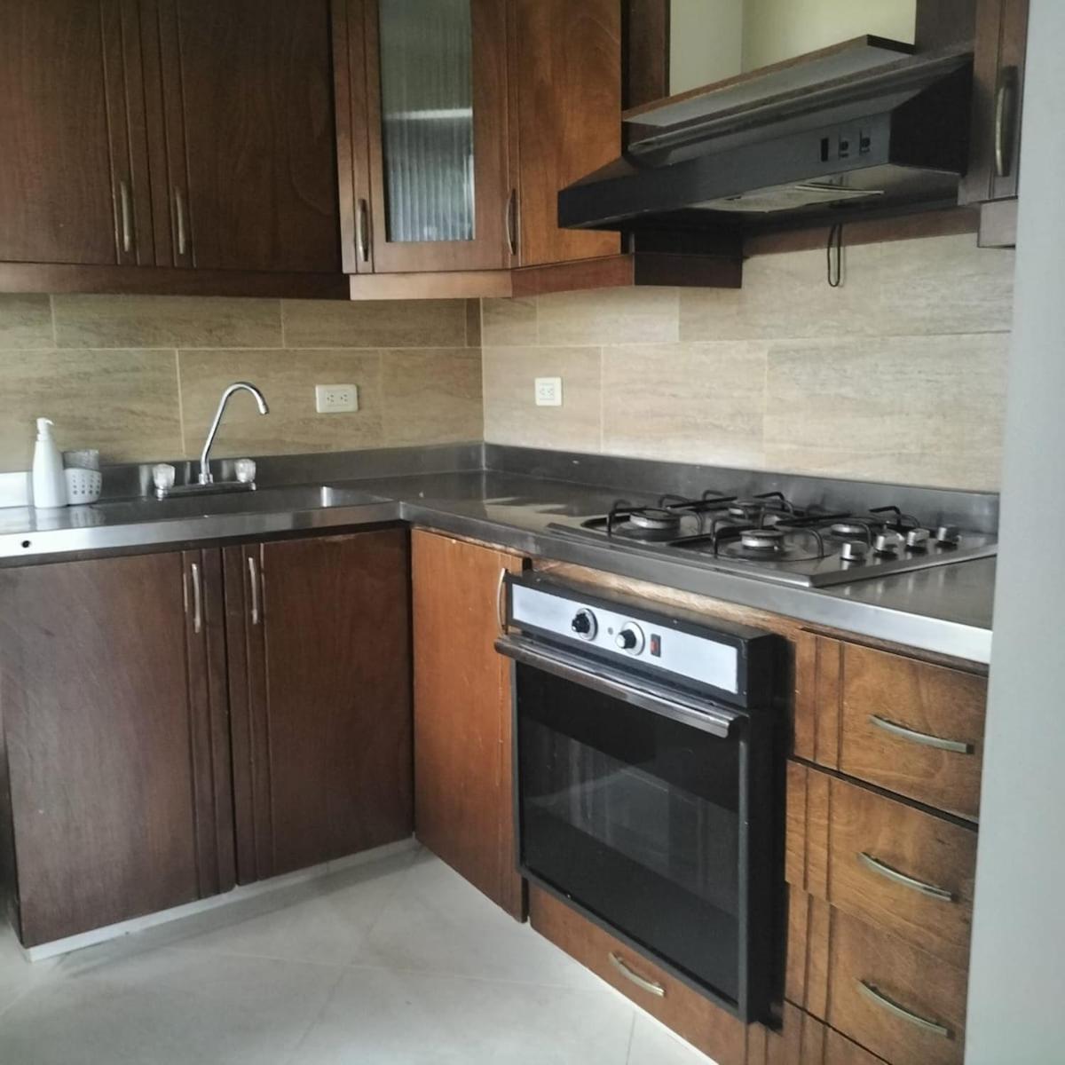 Apartamento Centrally Located And Cozy With 900 Mb Internet Medellín