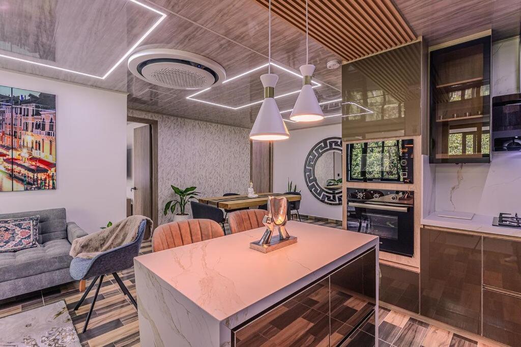 Luxury & Cozy Laureles Medellín