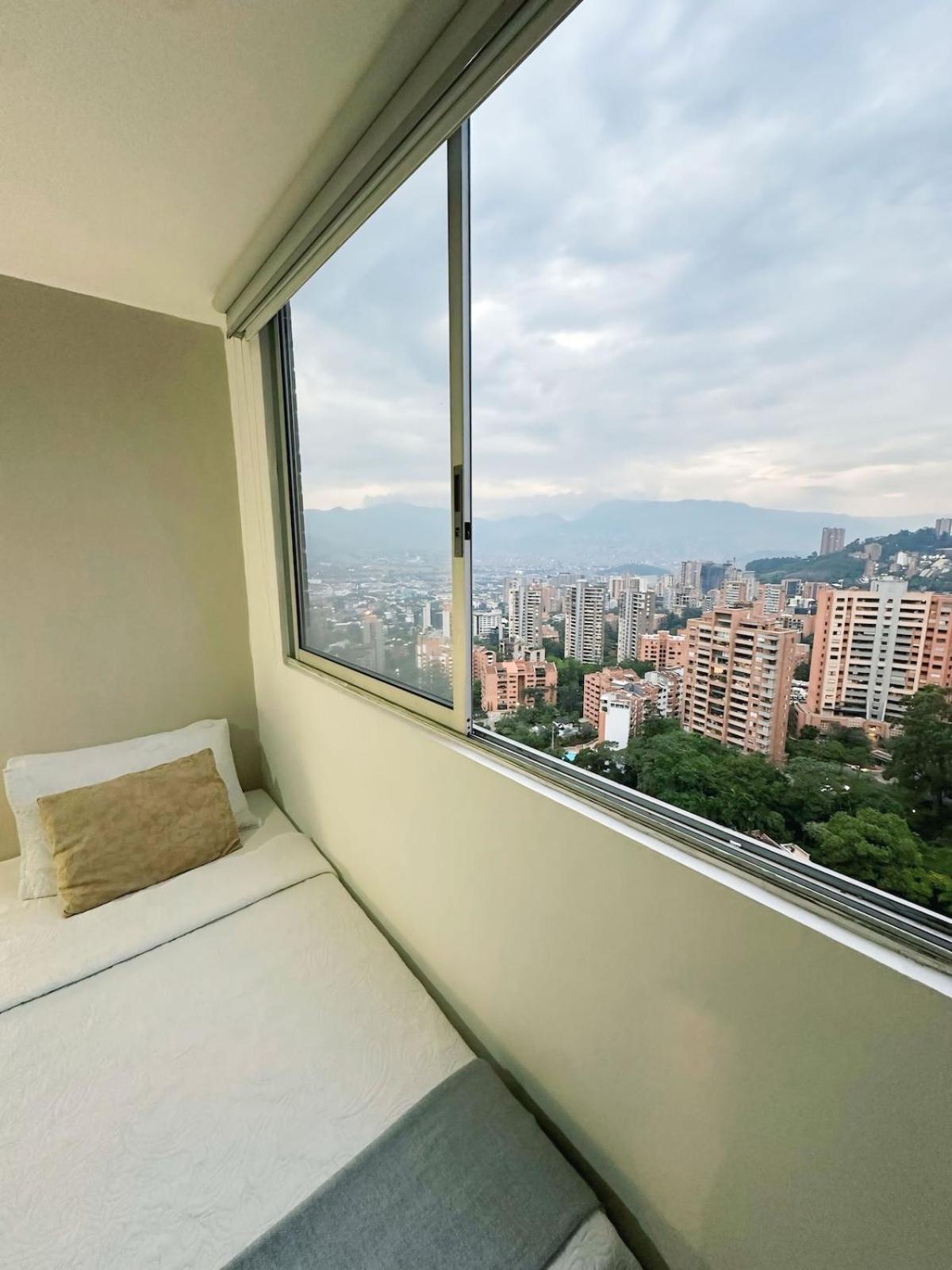 23rd Floor Luxury 5 Min From Provenza *