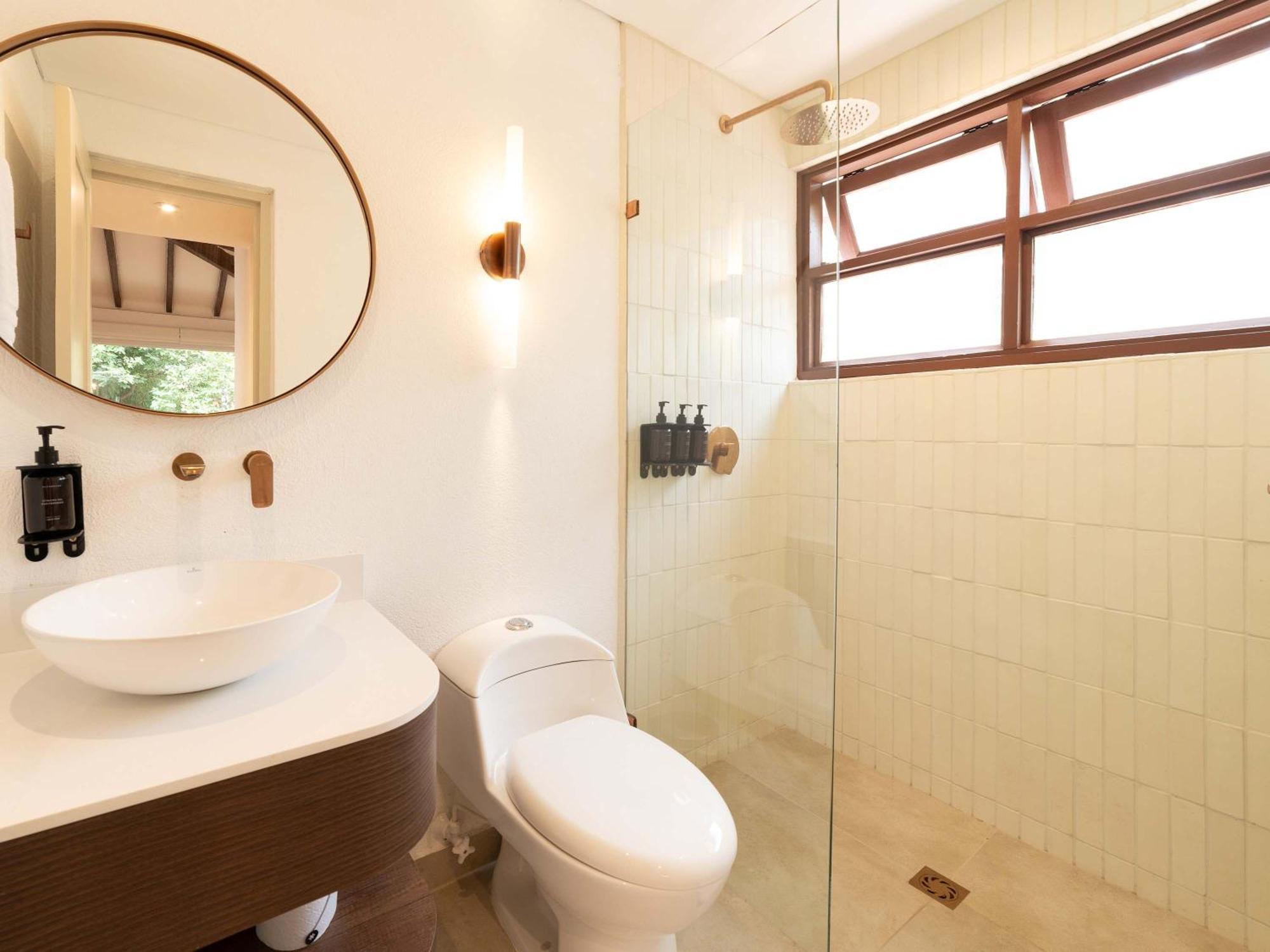 Marvelous 5br With Jacuzzi In El Poblado Сasa de vacaciones Medellín