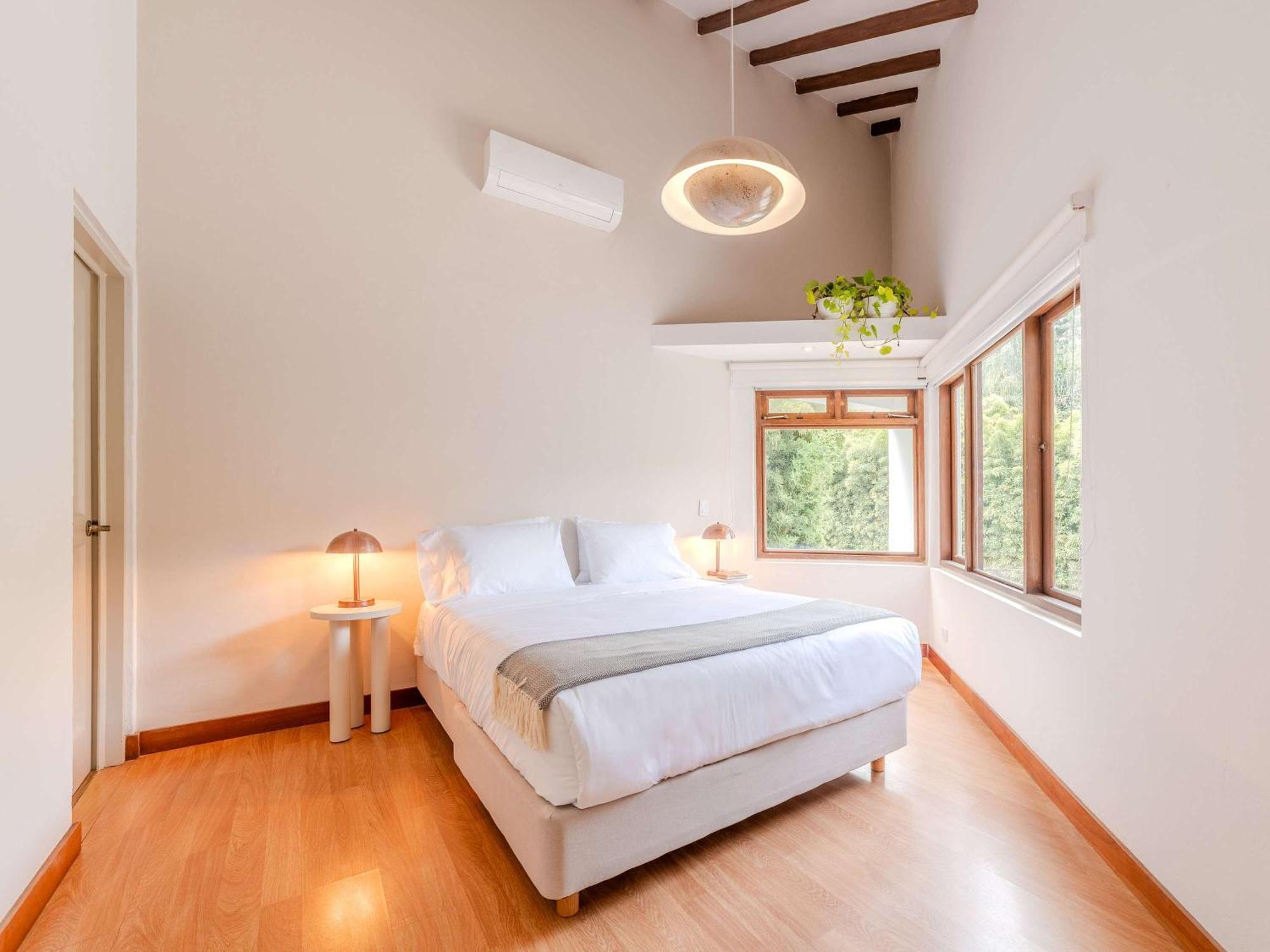 Сasa de vacaciones Marvelous 5br With Jacuzzi In El Poblado Medellín