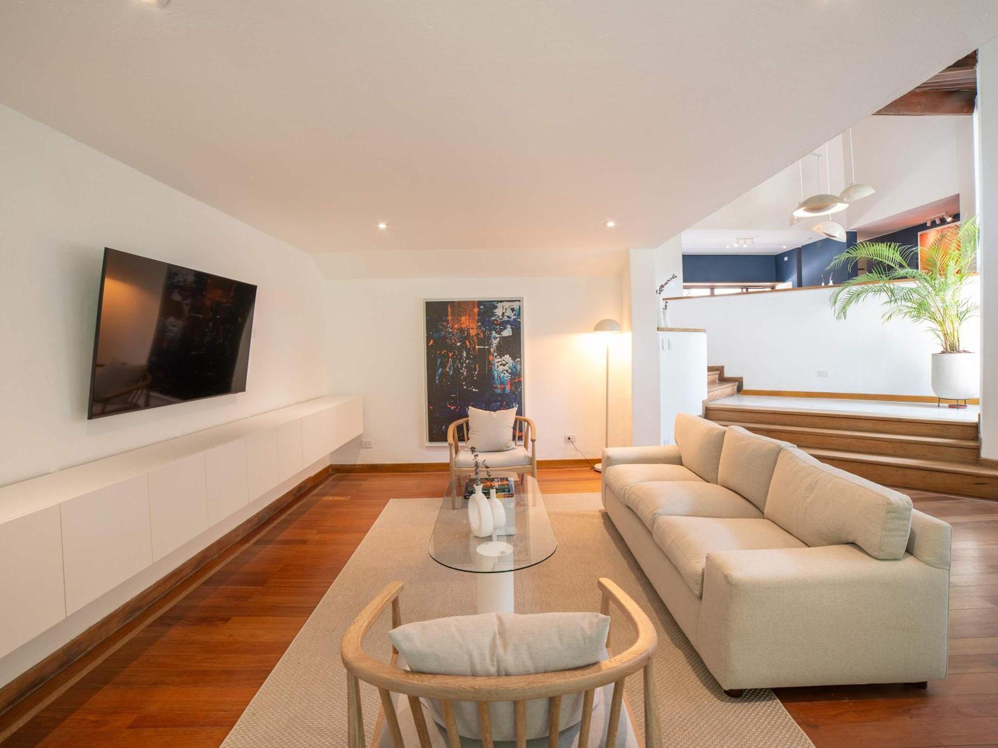 Marvelous 5br With Jacuzzi In El Poblado Сasa de vacaciones