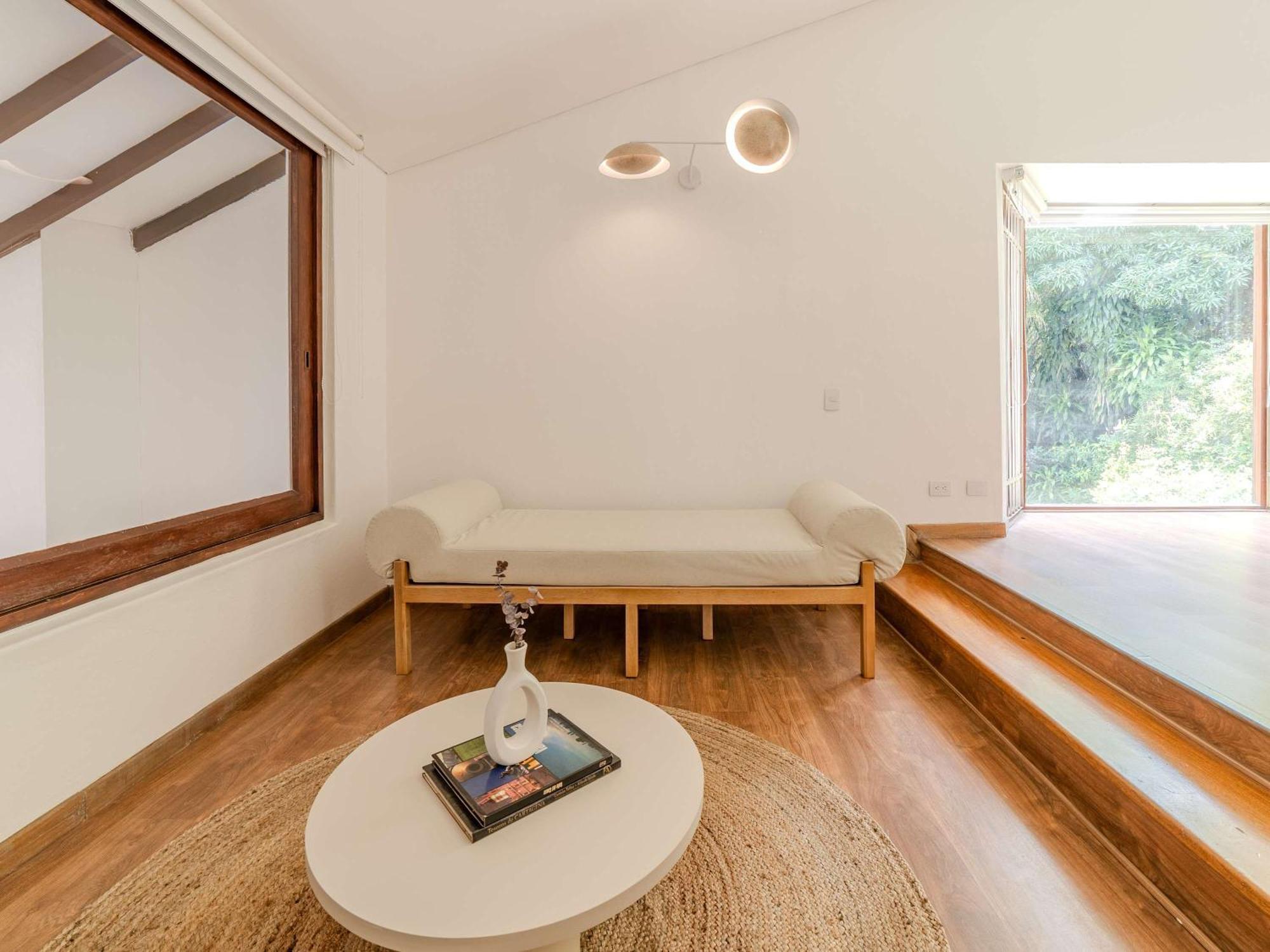 Сasa de vacaciones Marvelous 5br With Jacuzzi In El Poblado