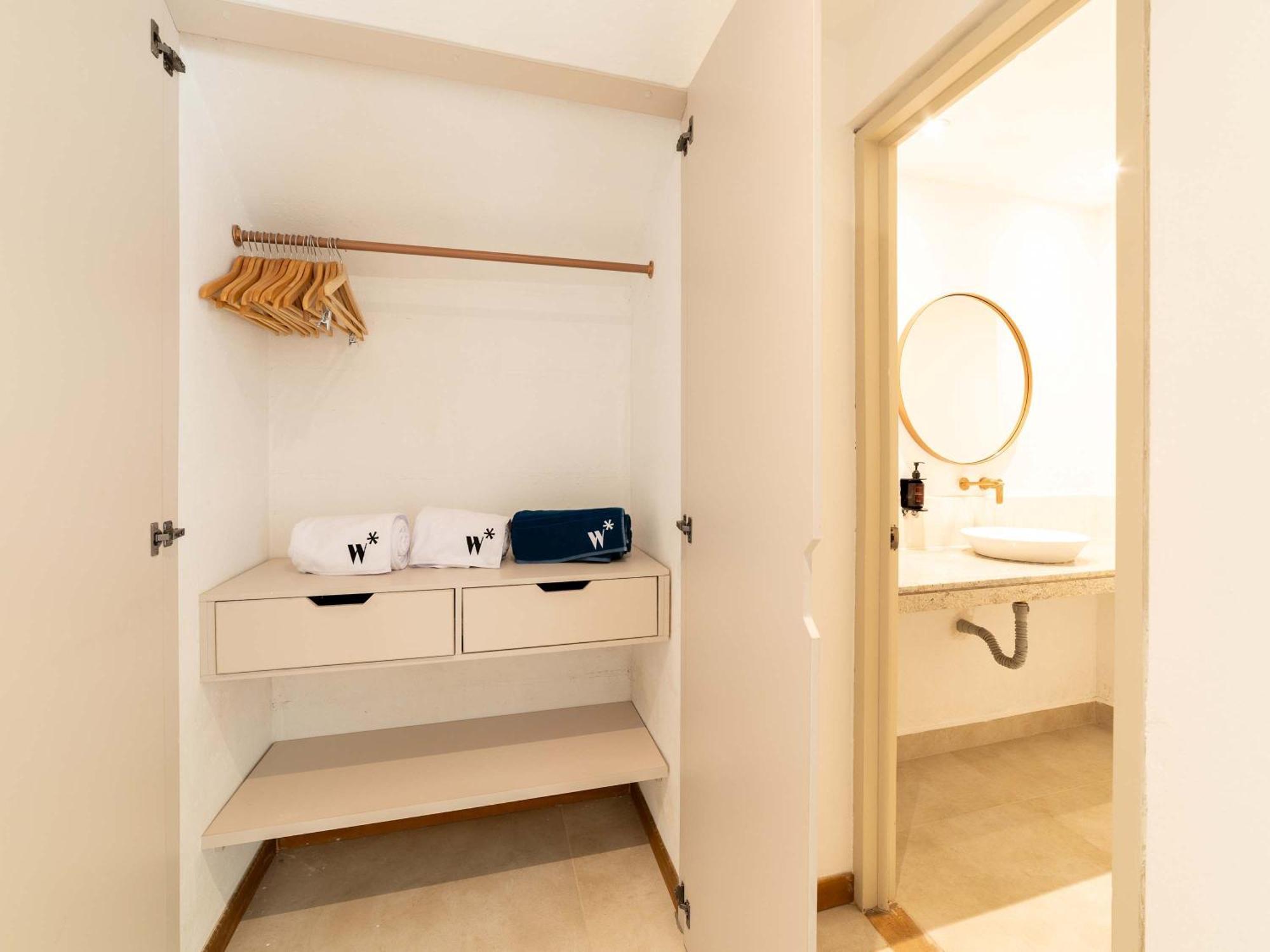 Сasa de vacaciones Marvelous 5br With Jacuzzi In El Poblado Medellín