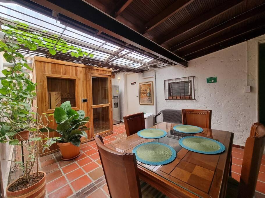 Casa De Palmas * Medellín