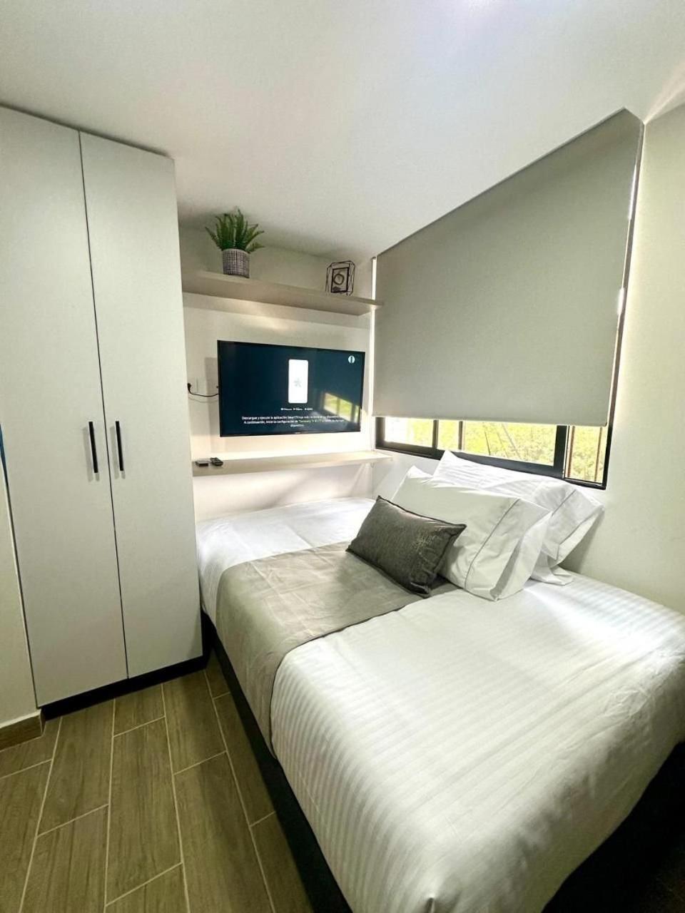 81 Living Apartamento
