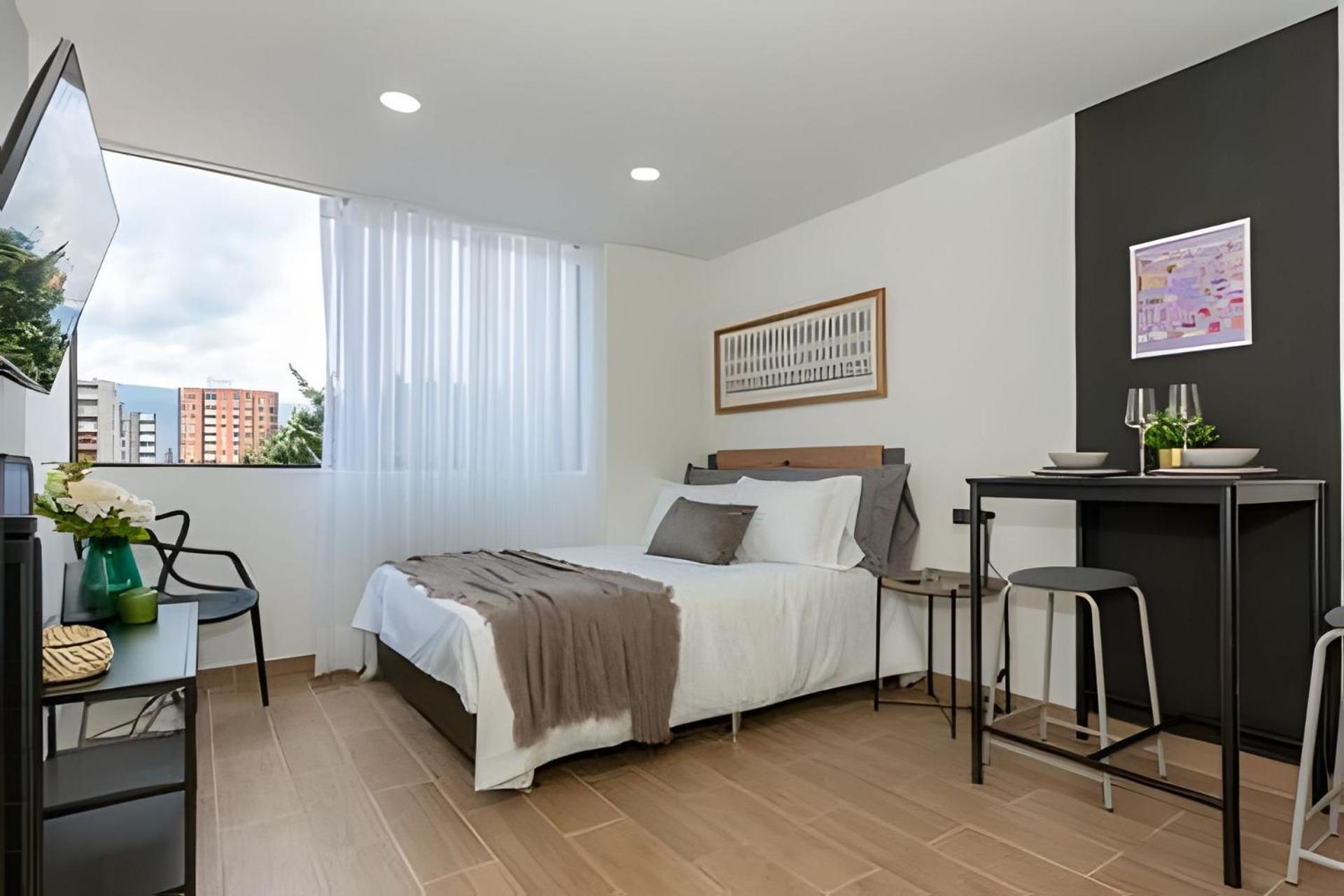 81 Living Apartamento