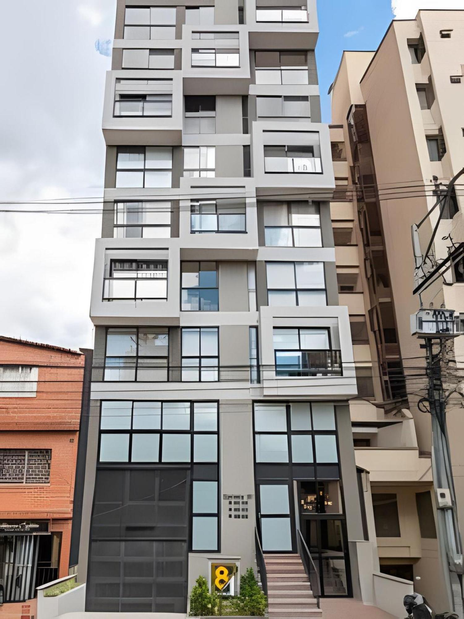 81 Living Apartamento