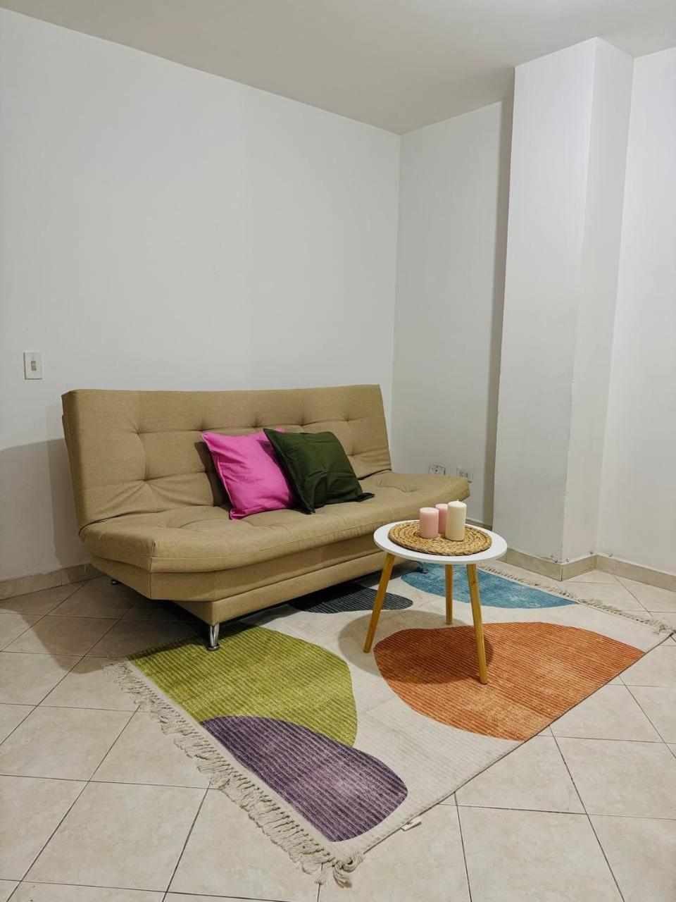 Amoblado Laureles-estadio 3 Apartamento