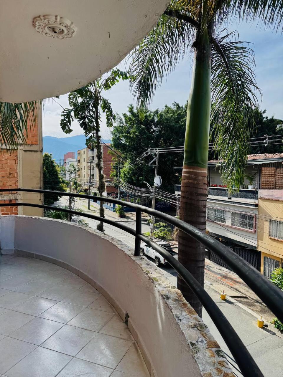 Apartamento Amoblado Laureles-estadio 3