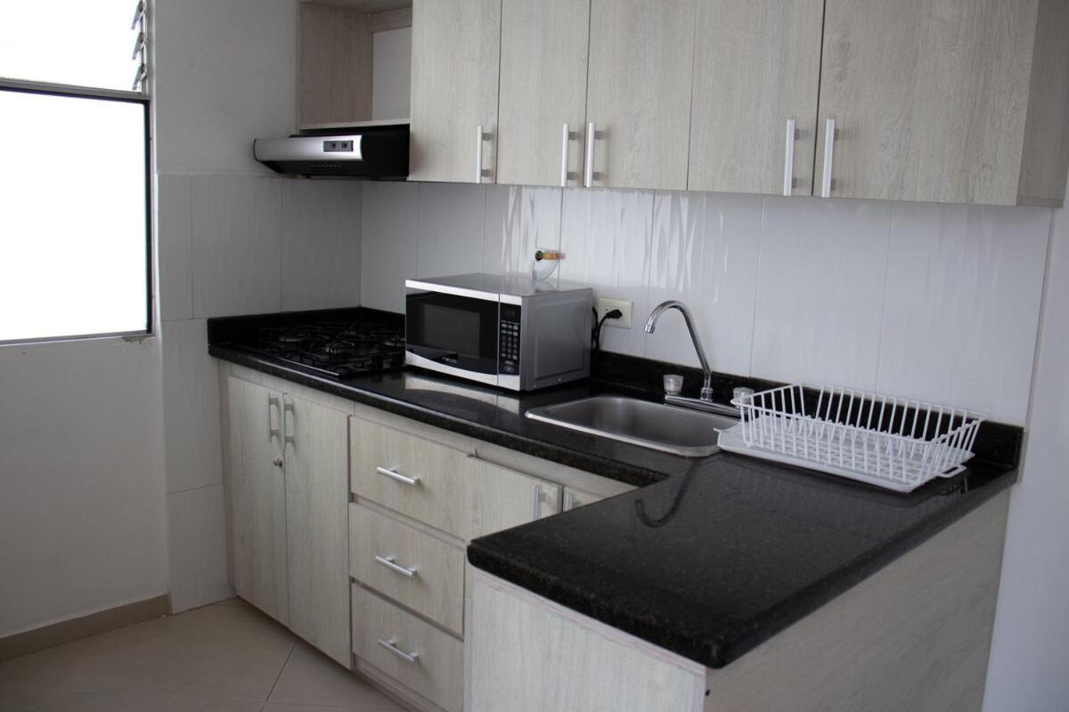 Apartamento Modern High Floor In Poblado Medellín