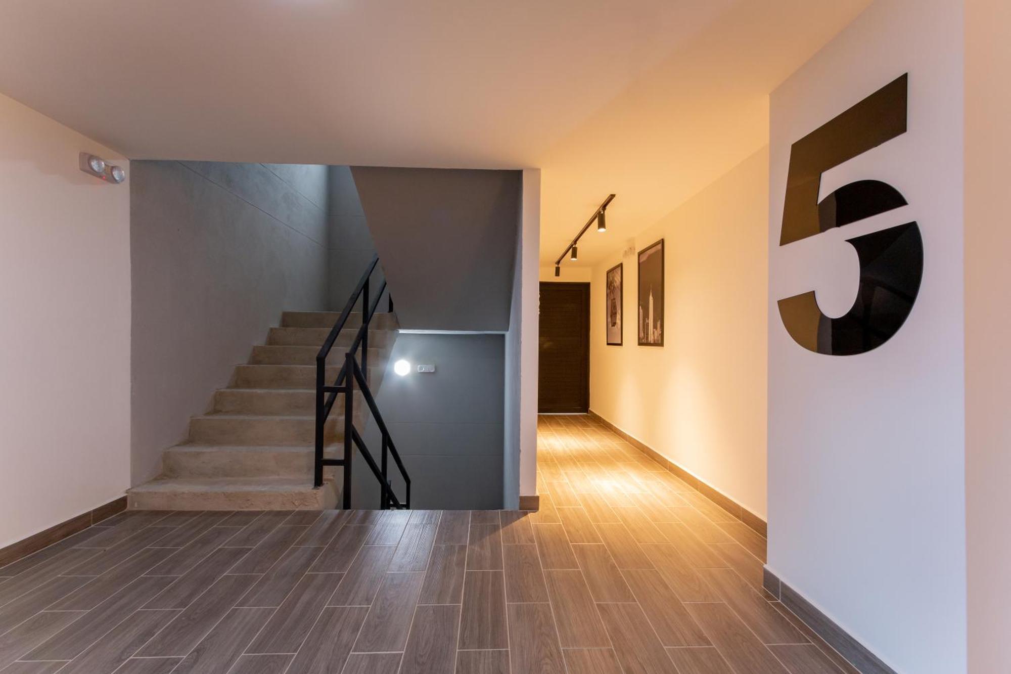 81 Living Apartamento *