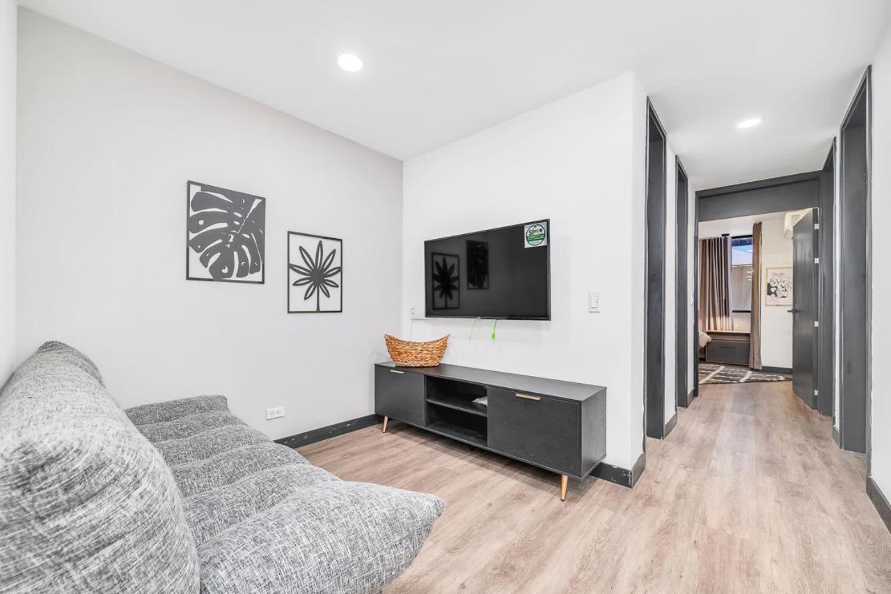 Moderno-central El Poblado Apartamento *