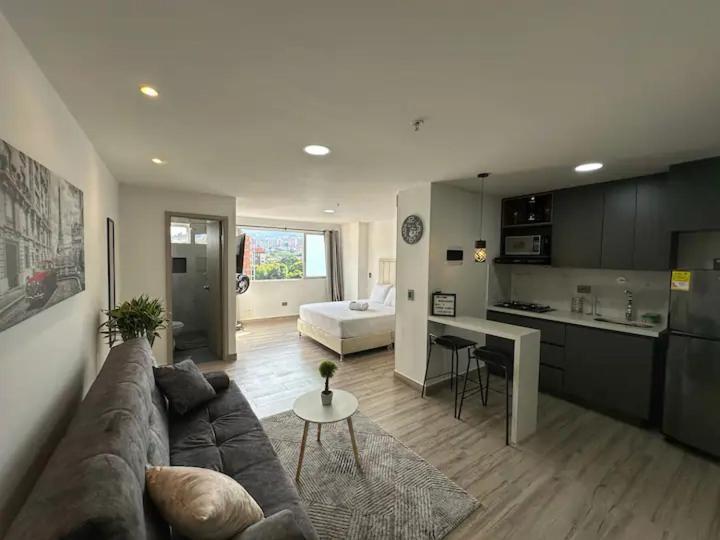 Torre Zurich Luxury Apartamento Medellín