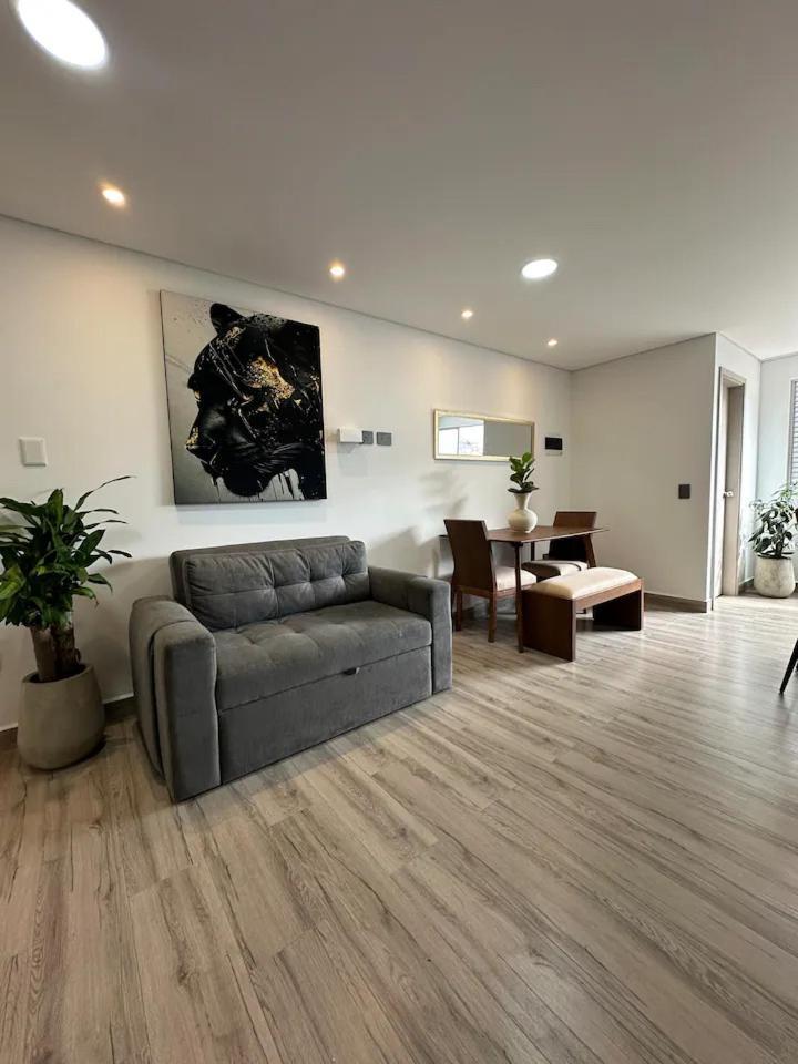 Torre Zurich Luxury Medellín