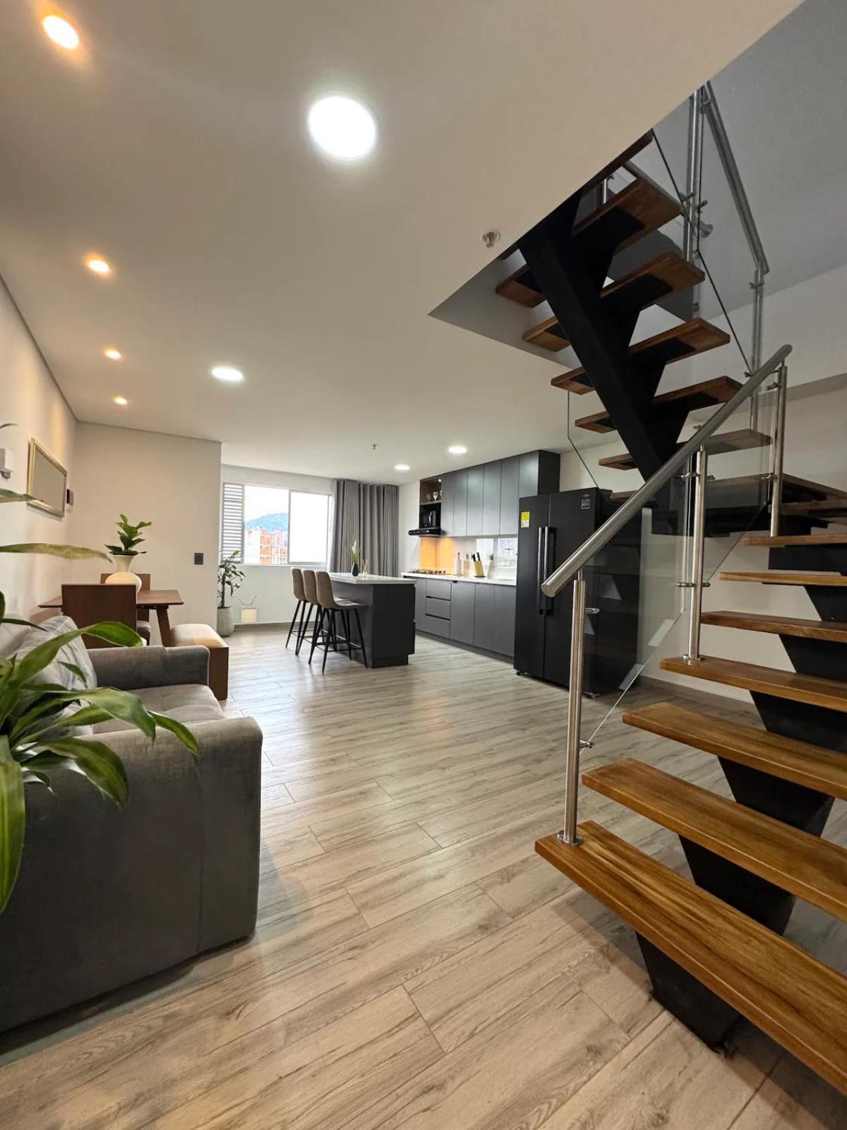 Torre Zurich Luxury Apartamento *