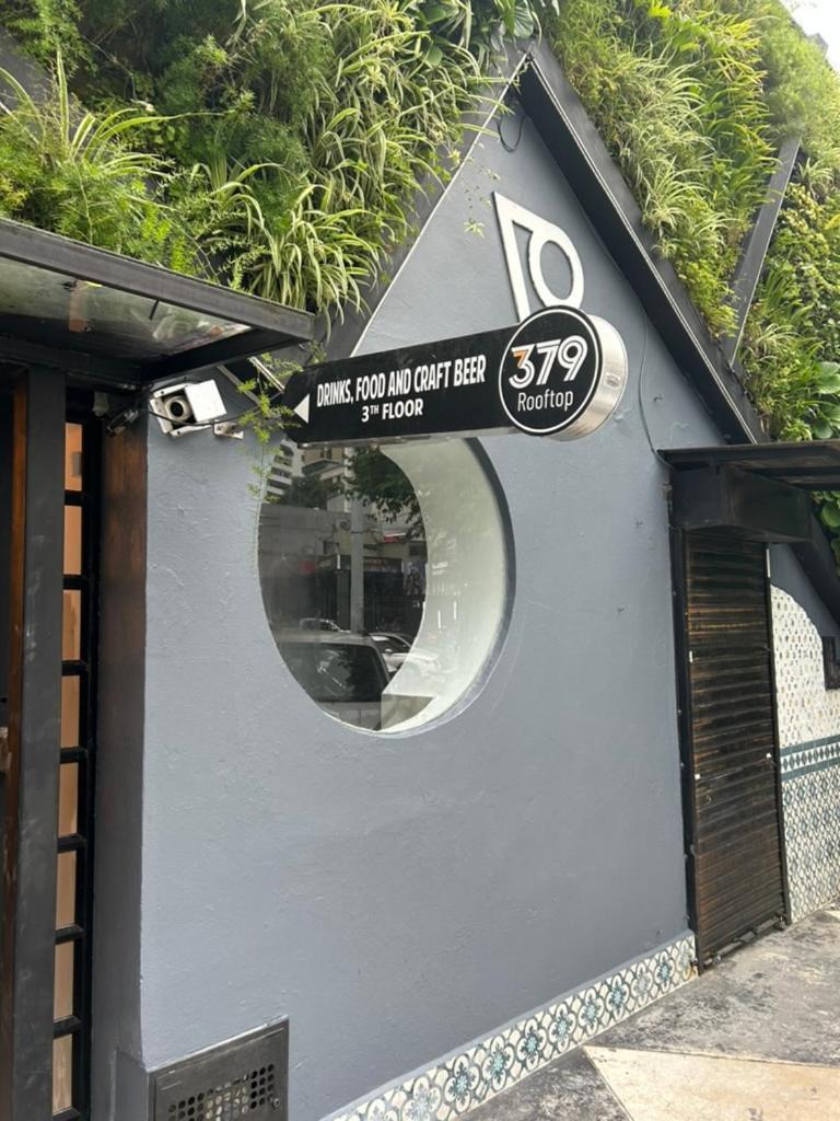 79 Poblado