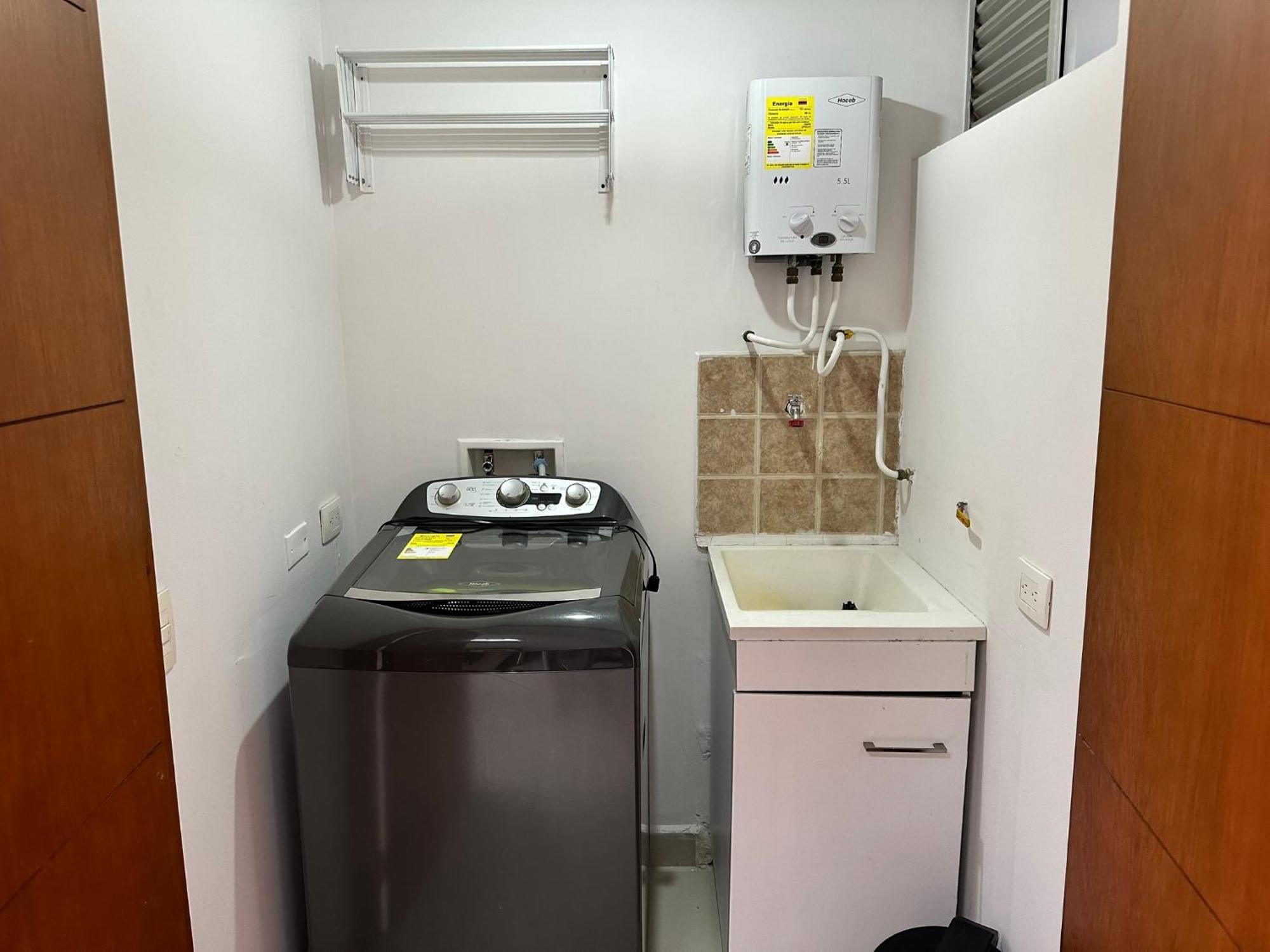 Amoblados Poblado Apartamento *