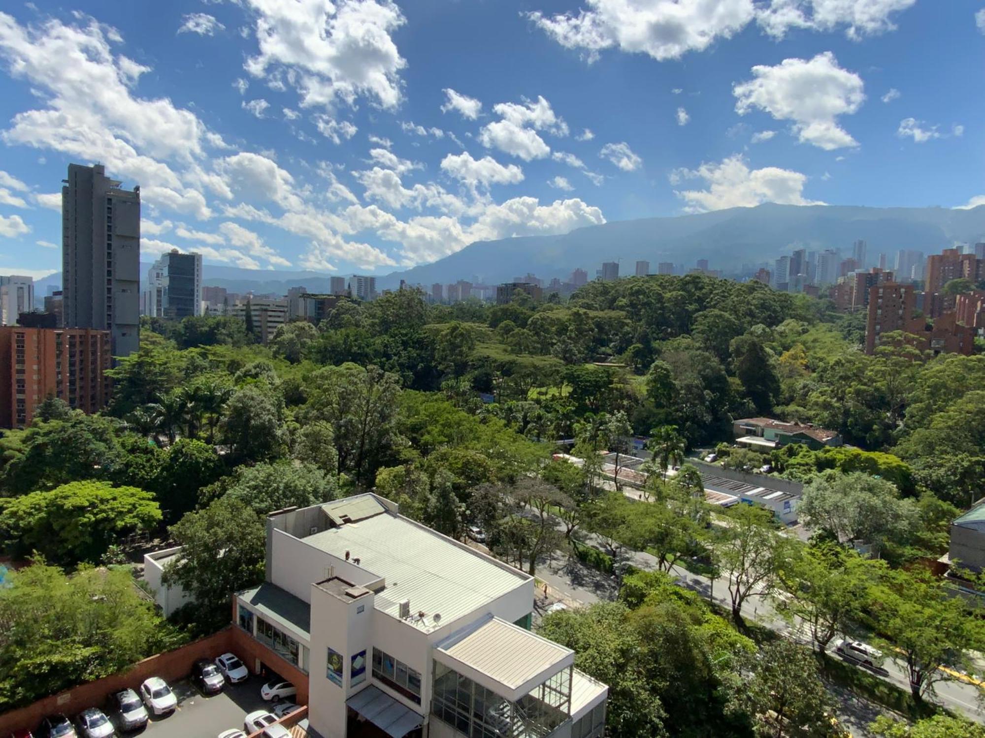 Amoblados Poblado Apartamento Medellín