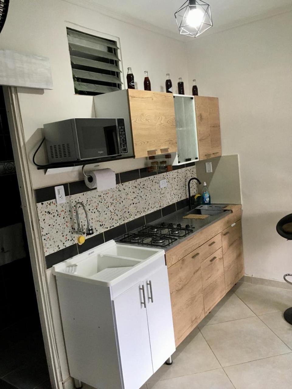 Acogedor Y Comodo Estadio Laureles Apartamento *
