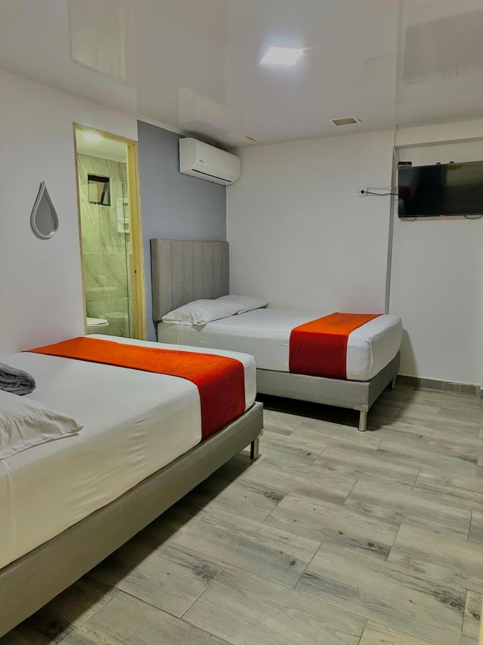 Nakama 3* Medellín