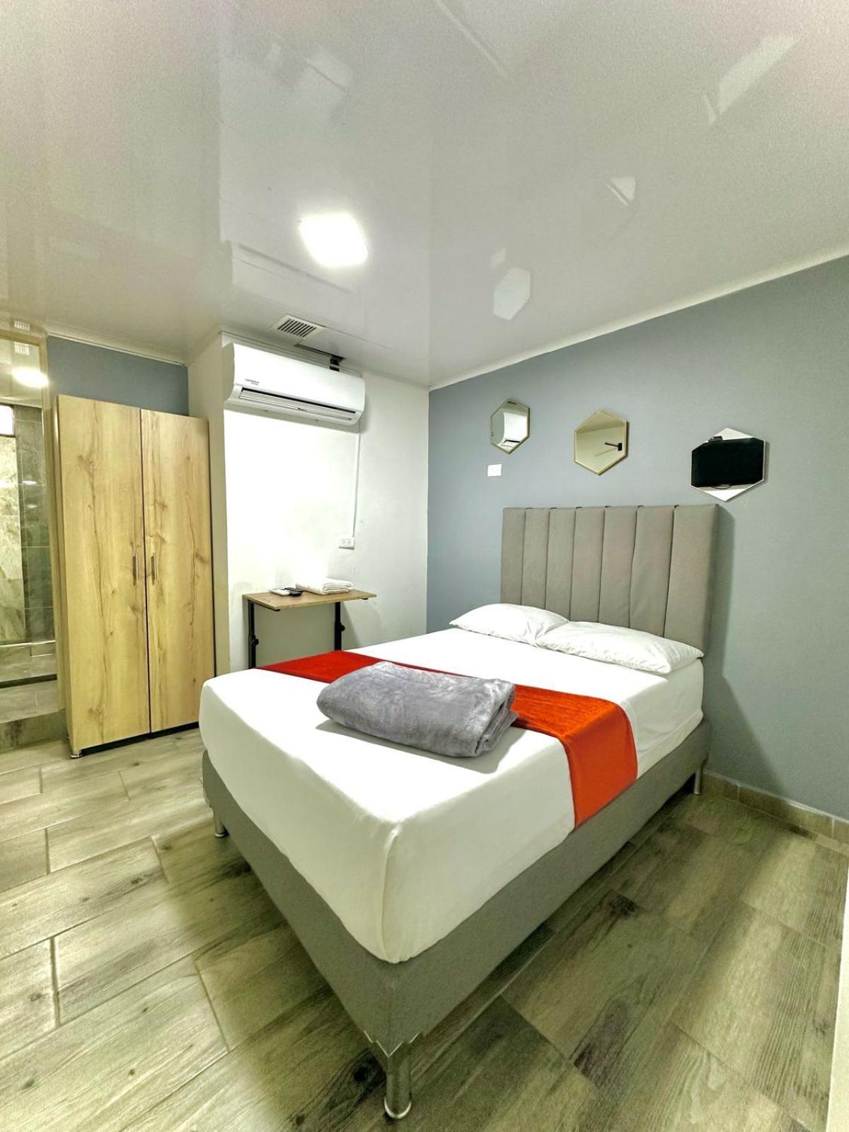 Nakama Hotel 3*