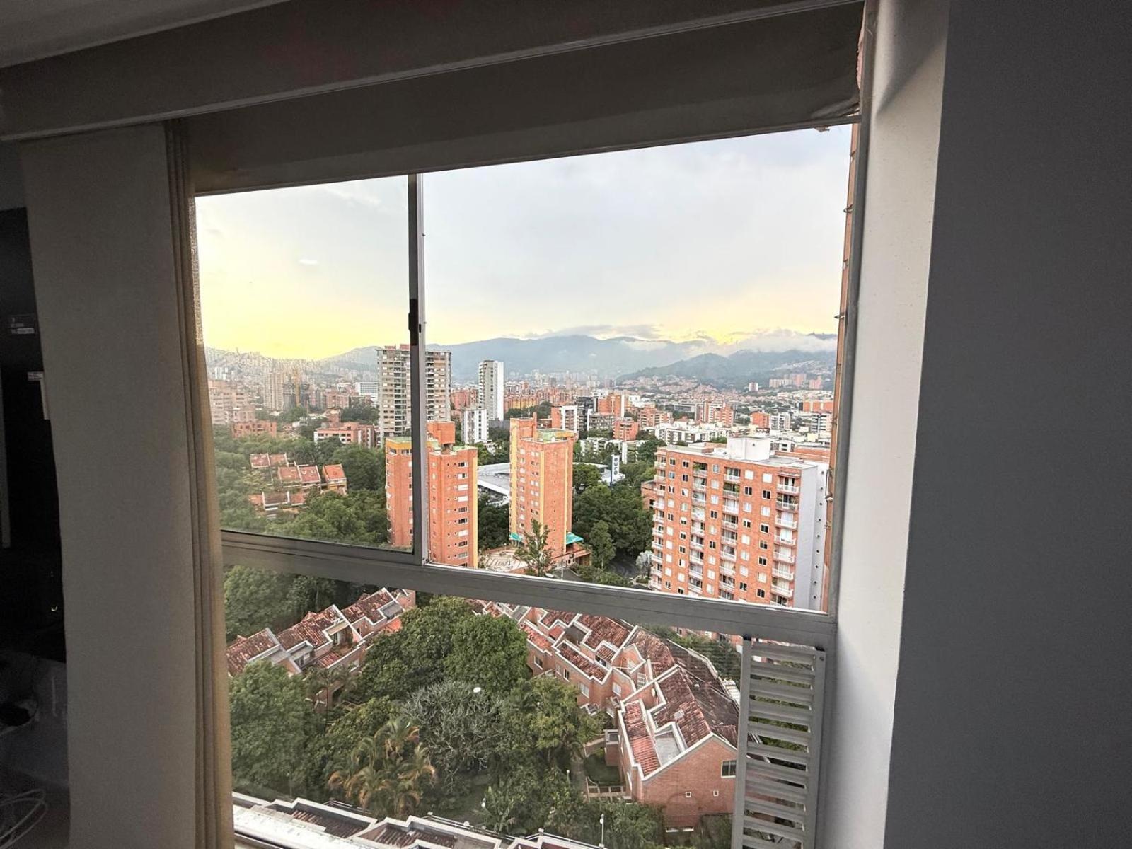 Hermoso Apartamento, En El Poblado *
