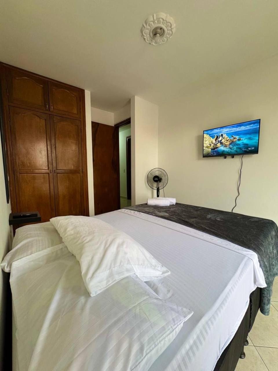 Completo-balcon Laureles-estadio Hasta 6 Personas Medellin