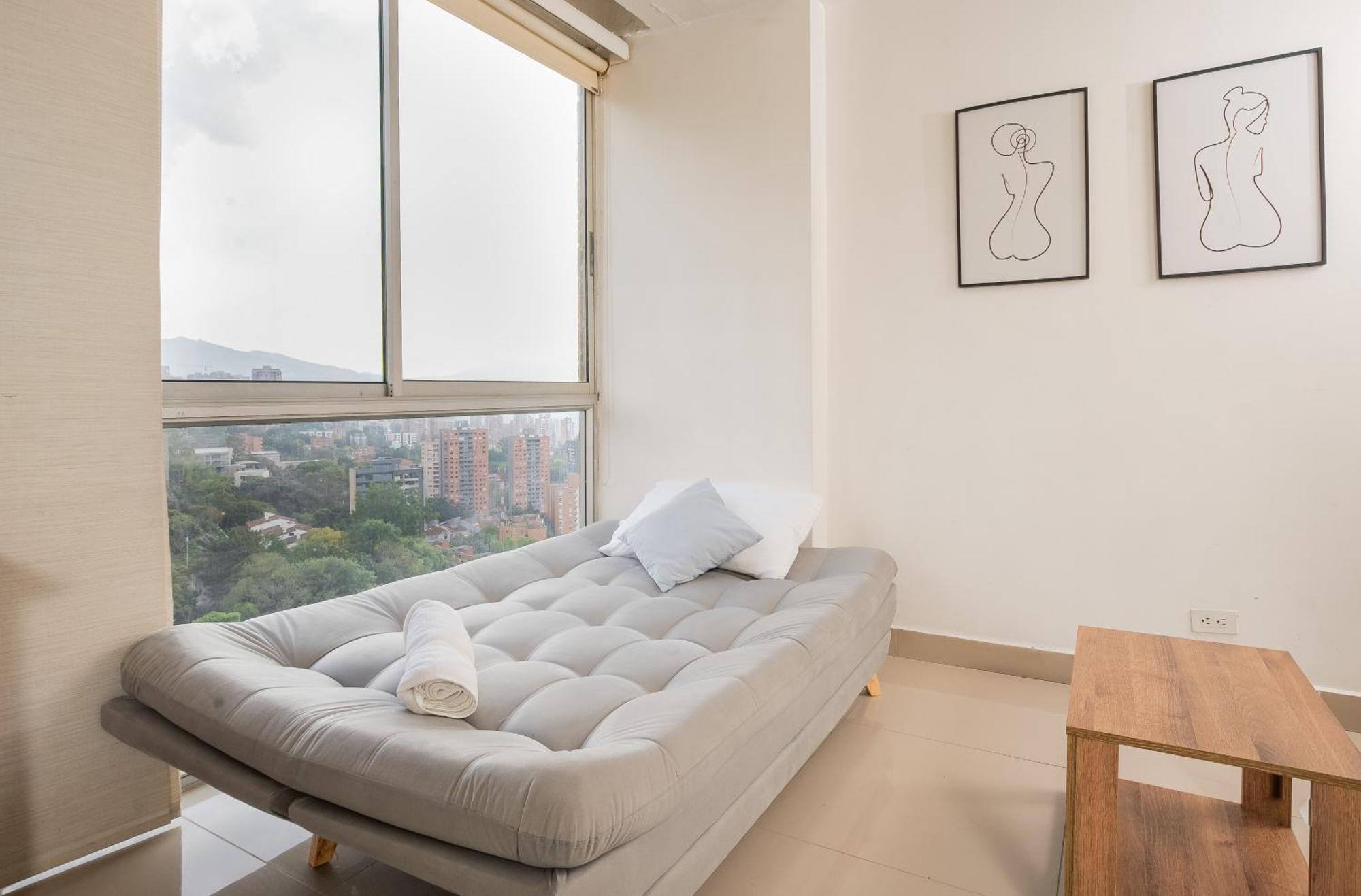 Stylish In El Poblado, Near Provenza! Apartamento