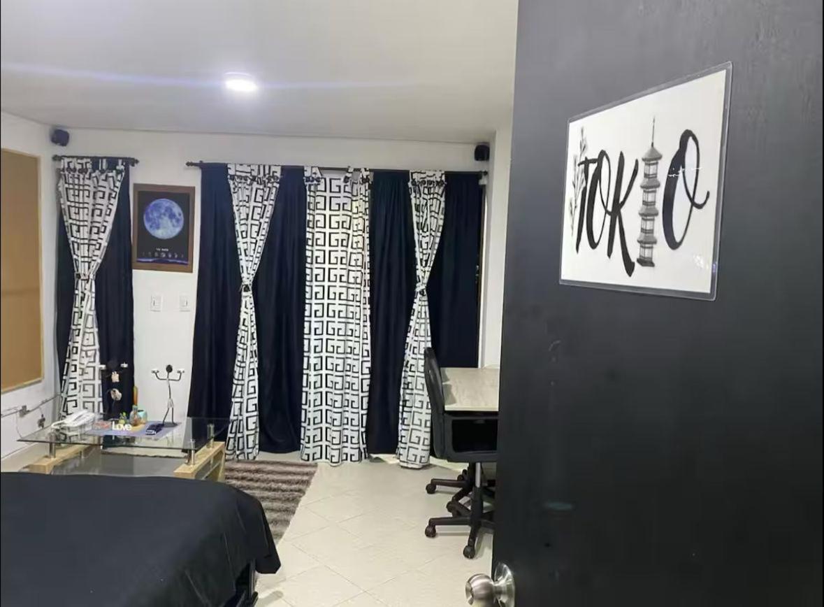 Privadas, Dentro De Apartamento, Comodas Y Muy Cercanas Al Poblado