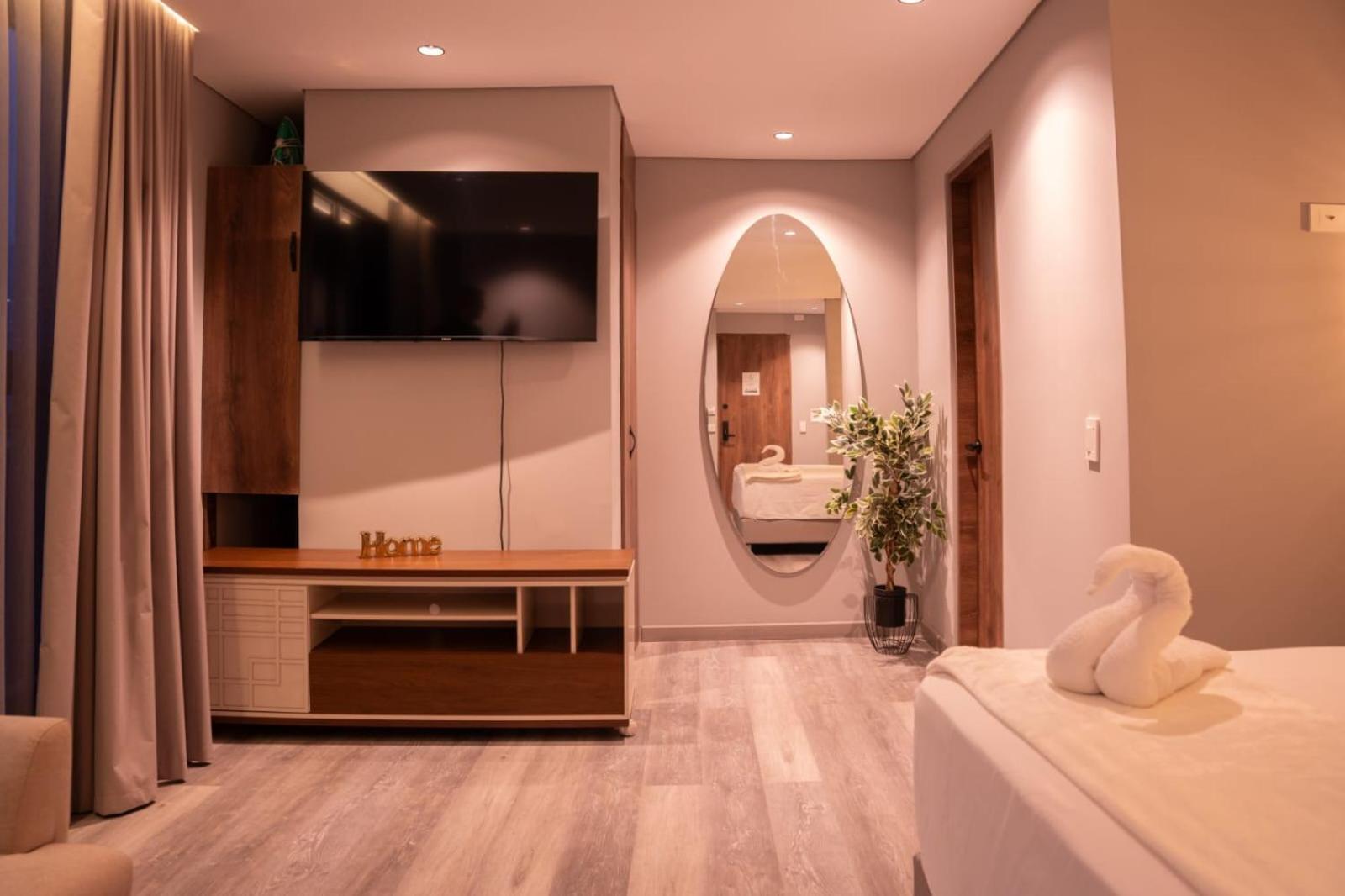 Apartamento De Ubicado En Laureles-estadio Medellín