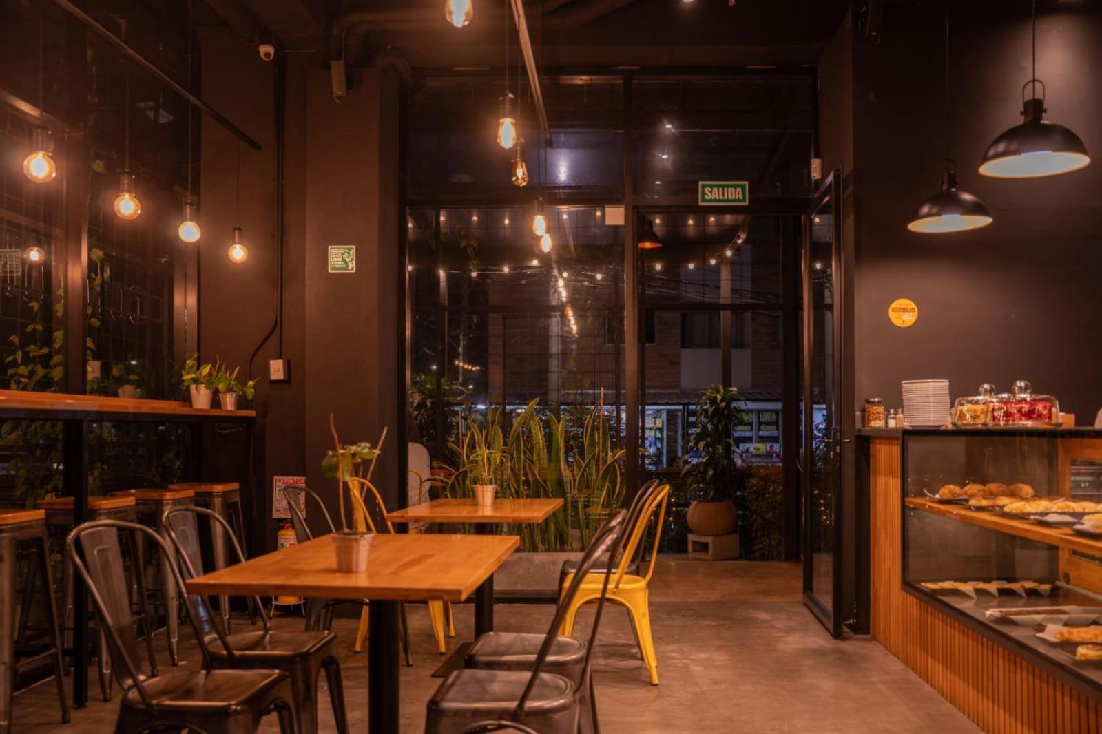 Apartamento De Ubicado En Laureles-estadio Medellín