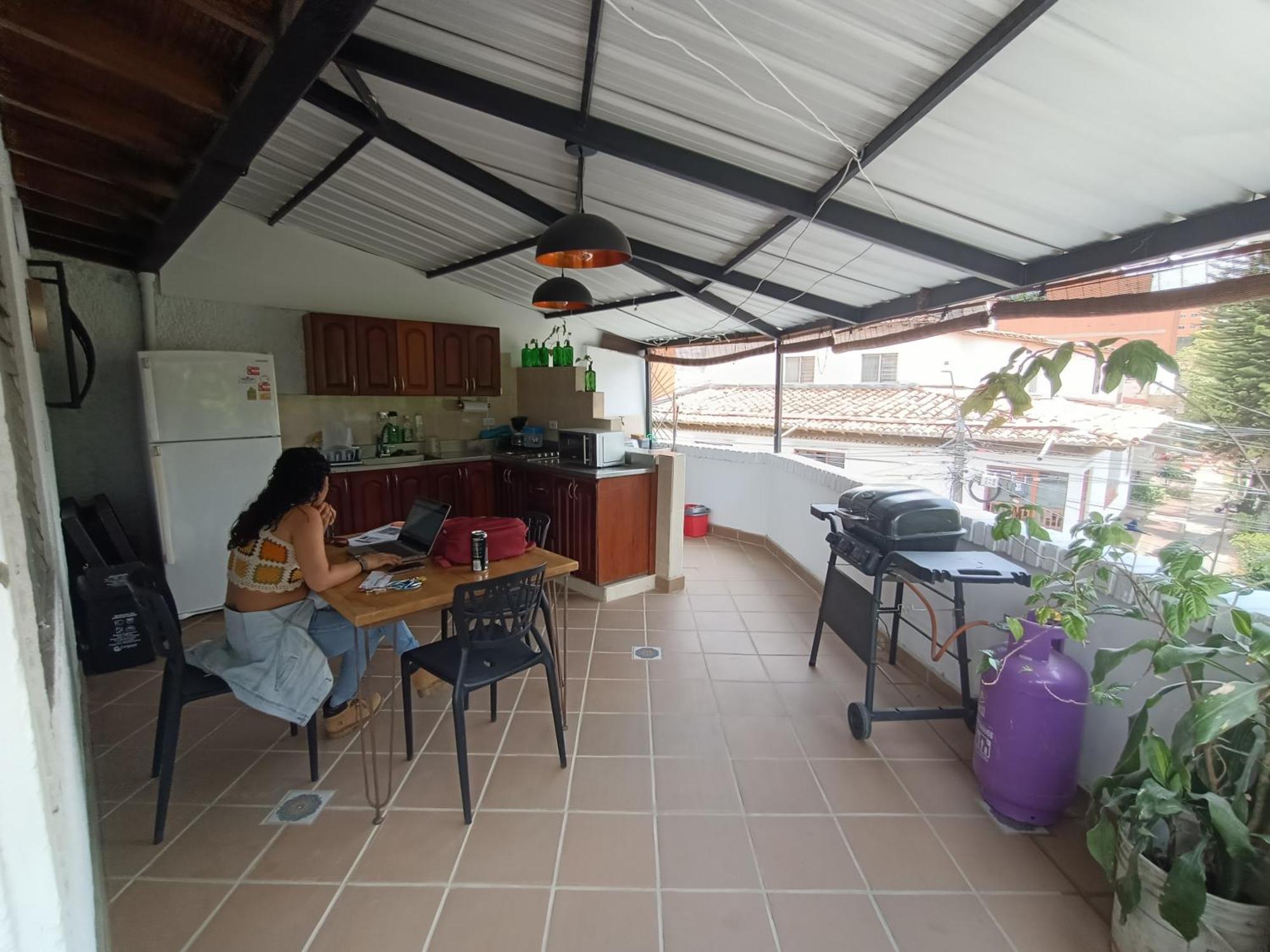 Independiente Con Terraza En Belen Cerca A Laureles Apartamento Medellín