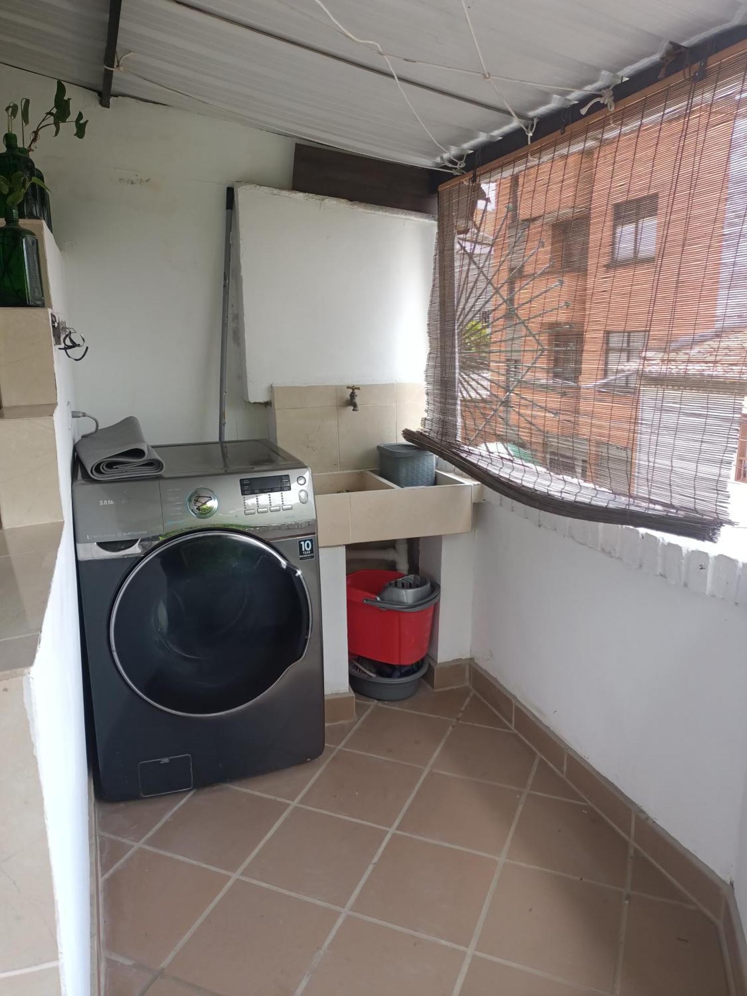 Independiente Con Terraza En Belen Cerca A Laureles Apartamento Medellín