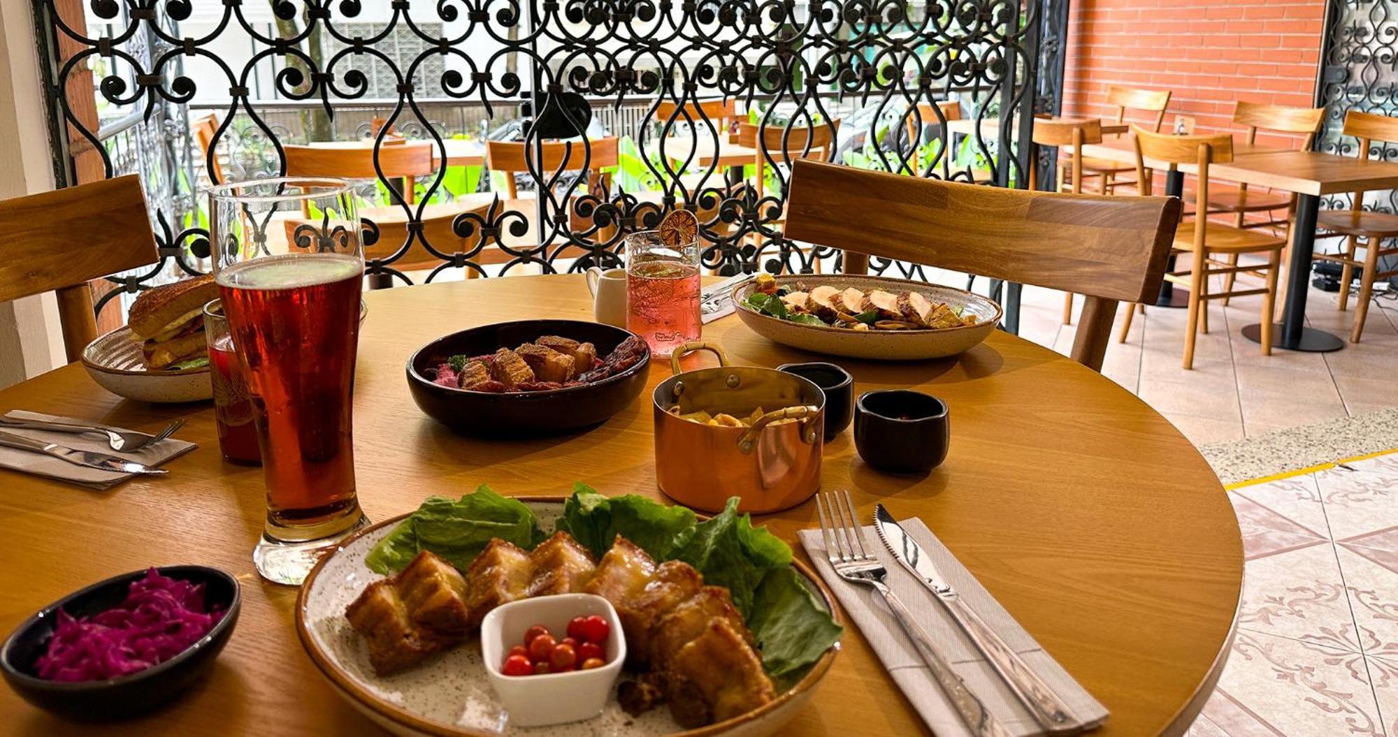 Hotel Casa Laureles