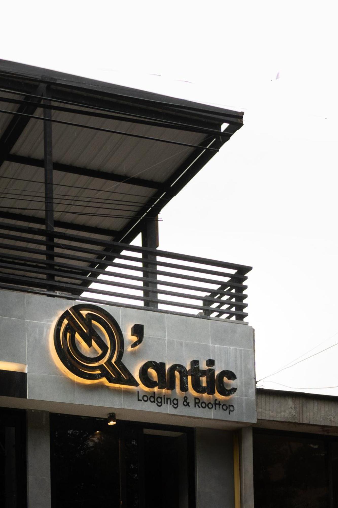 Qantic Guest house Medellin