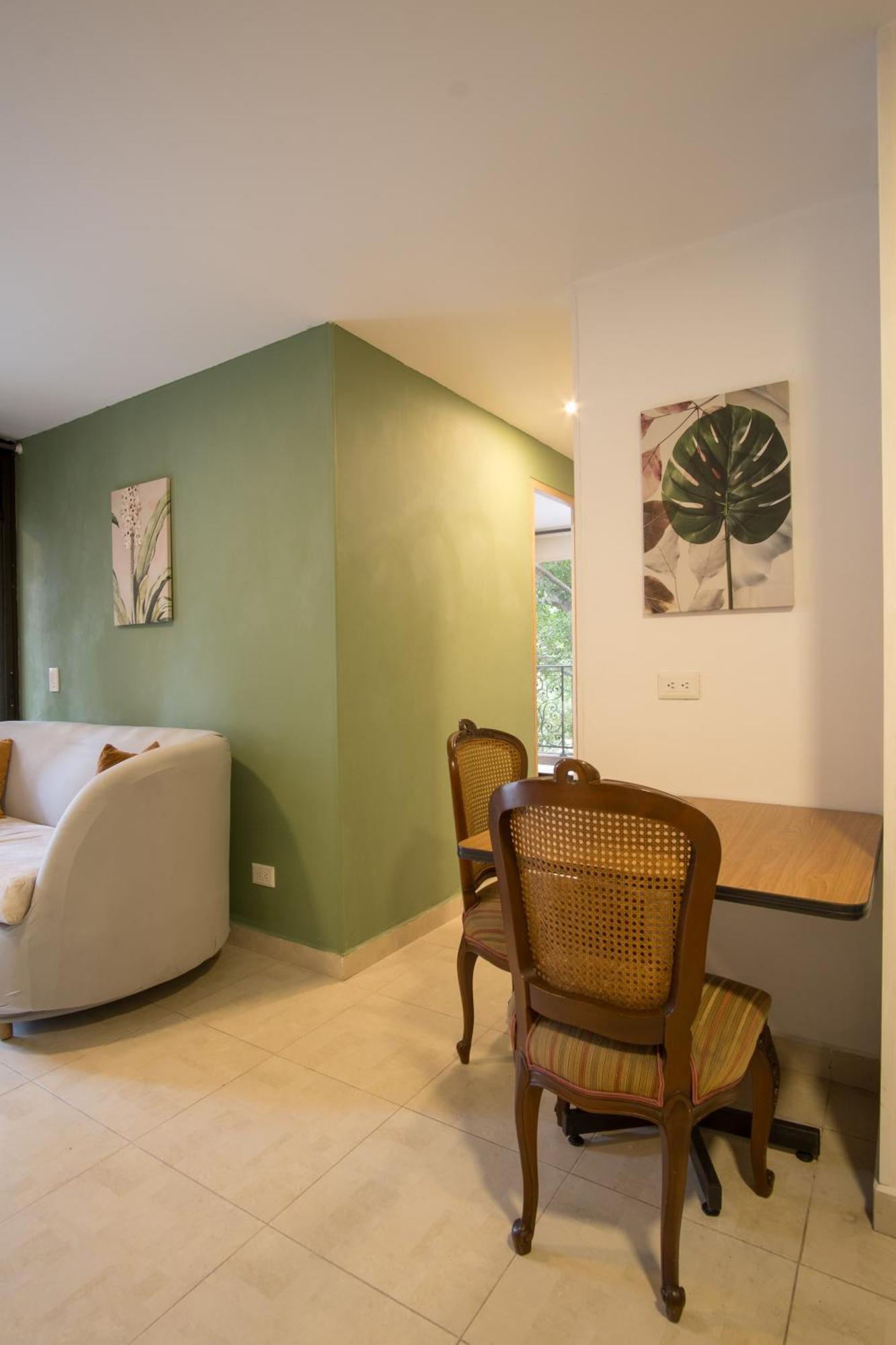 Edificio Fenicia Lofts Laureles *